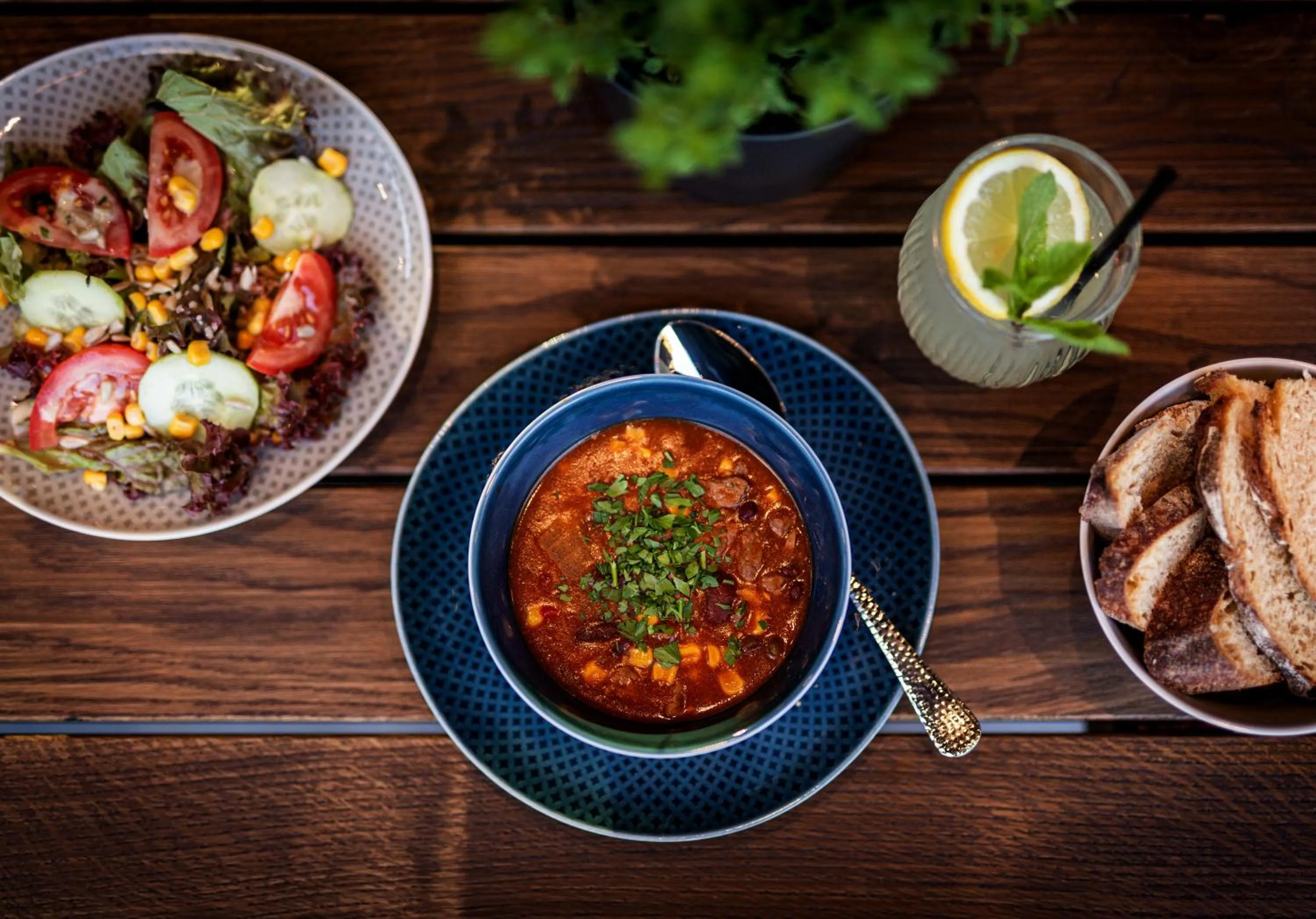 Restaurant/places to eat in Goldstück - Adults Only