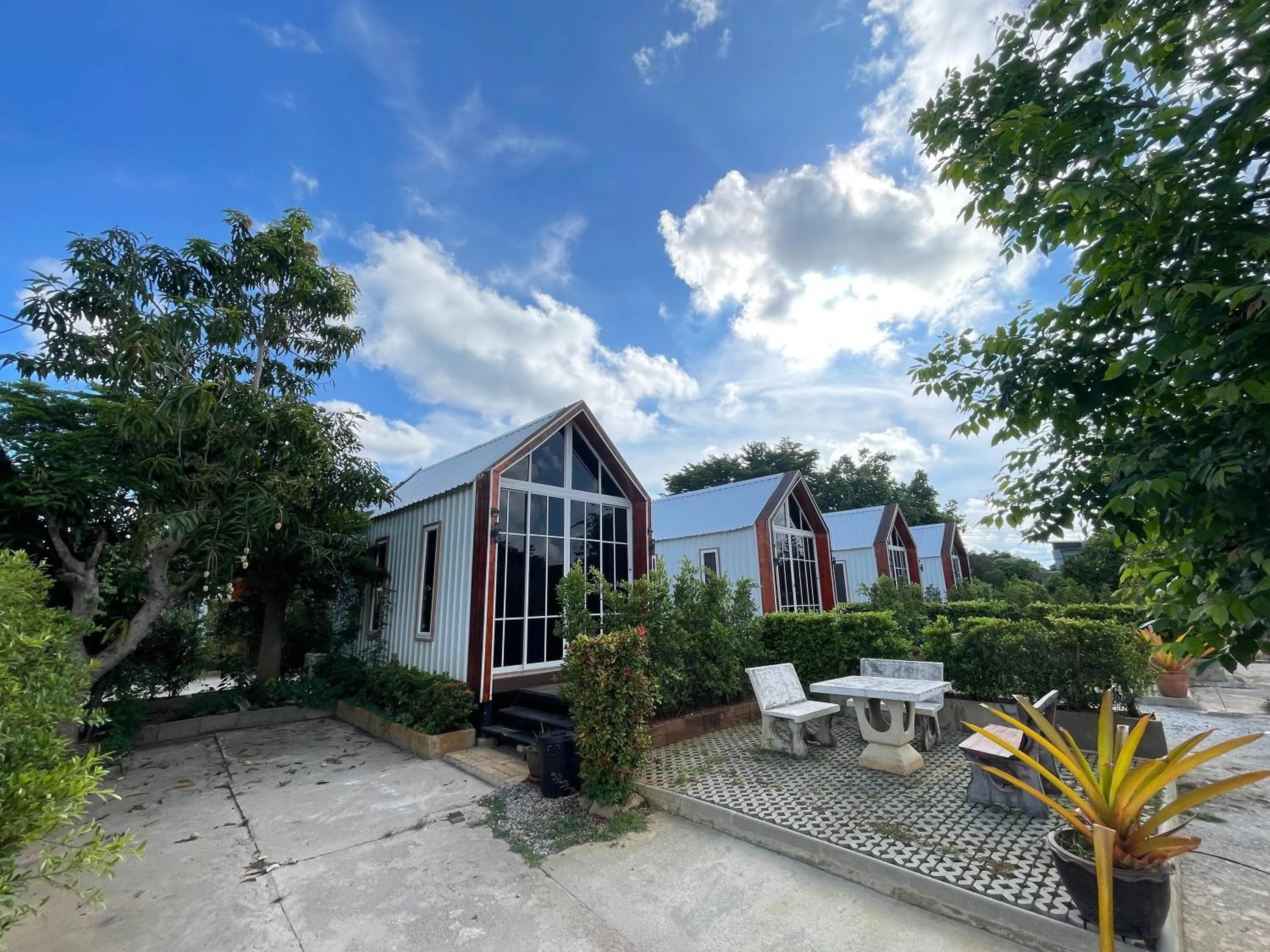 Property building in Oh Taley Resort