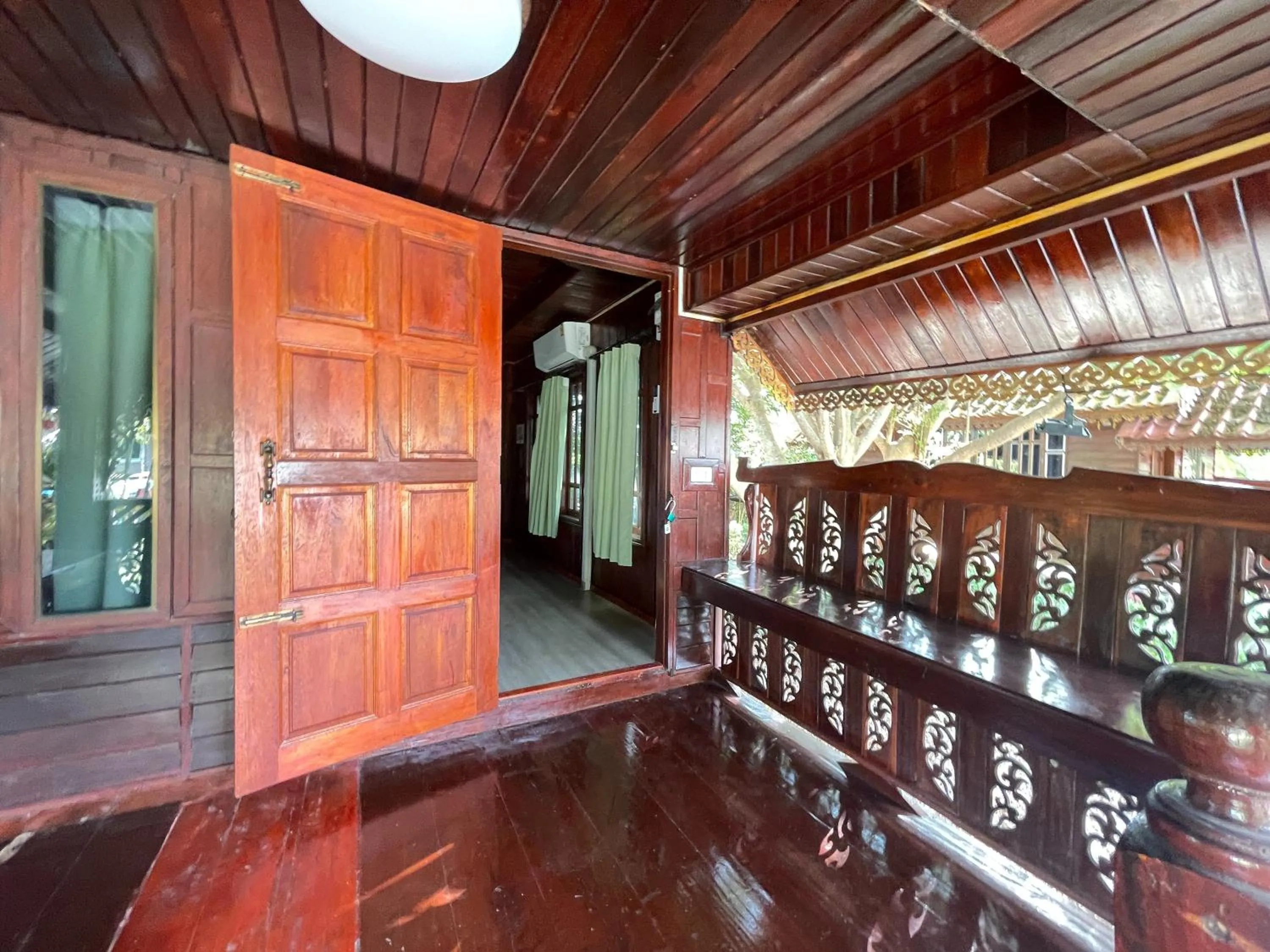 Property building in Oh Taley Resort