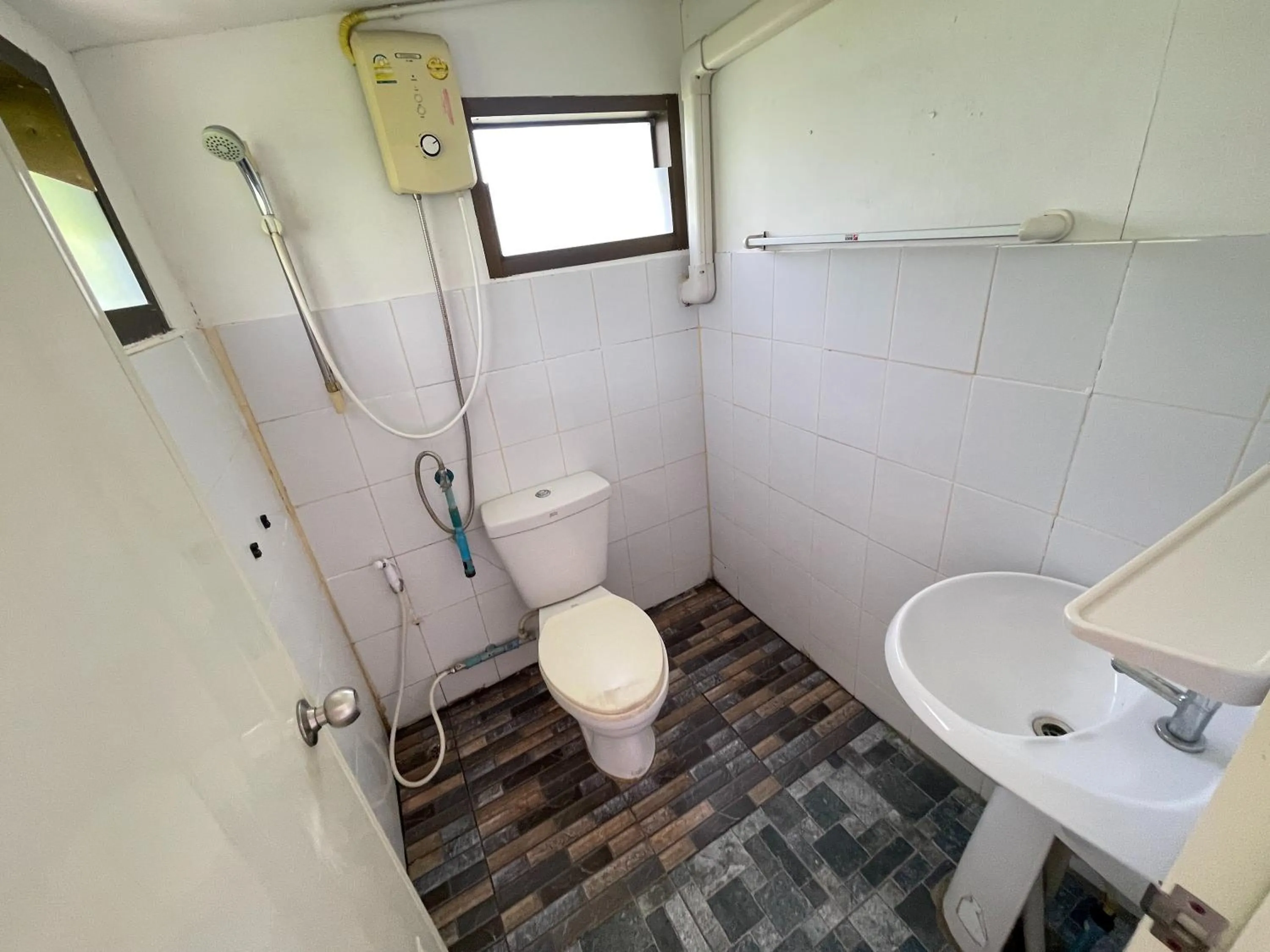 Bathroom in Oh Taley Resort