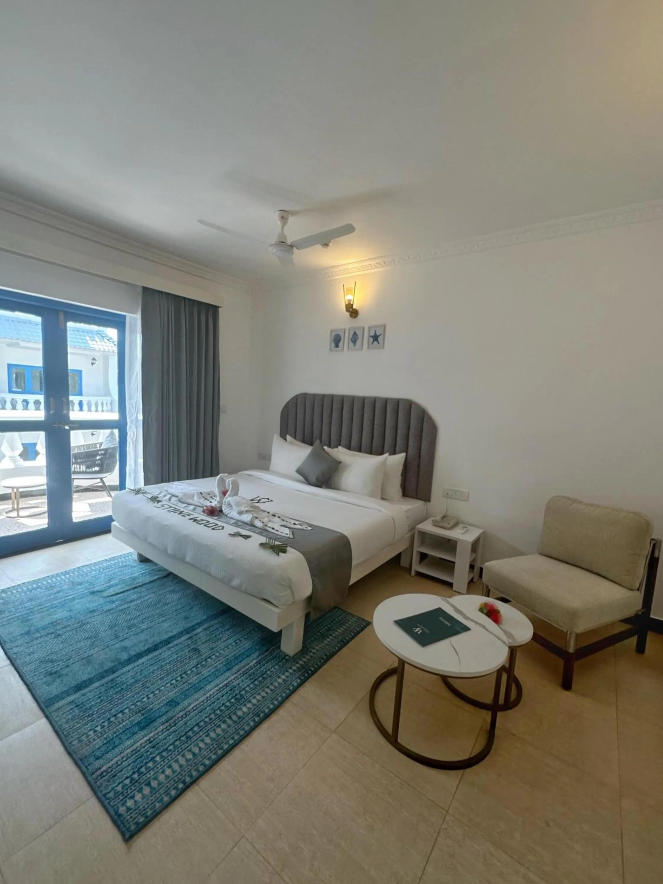 Bed in Azalea by Stone Wood Premier