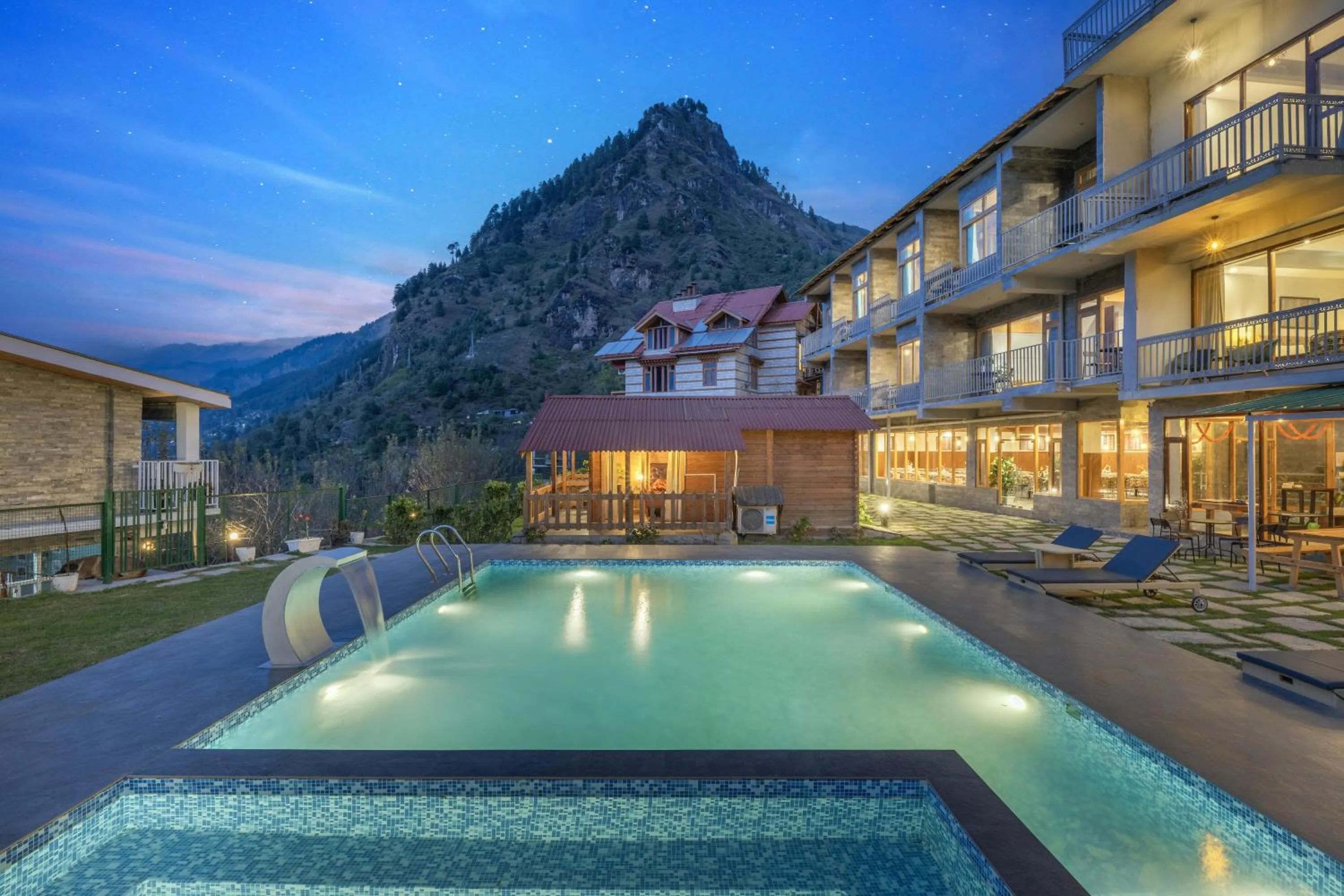 Property building in Echor Himalayan Heights Luxe Manali