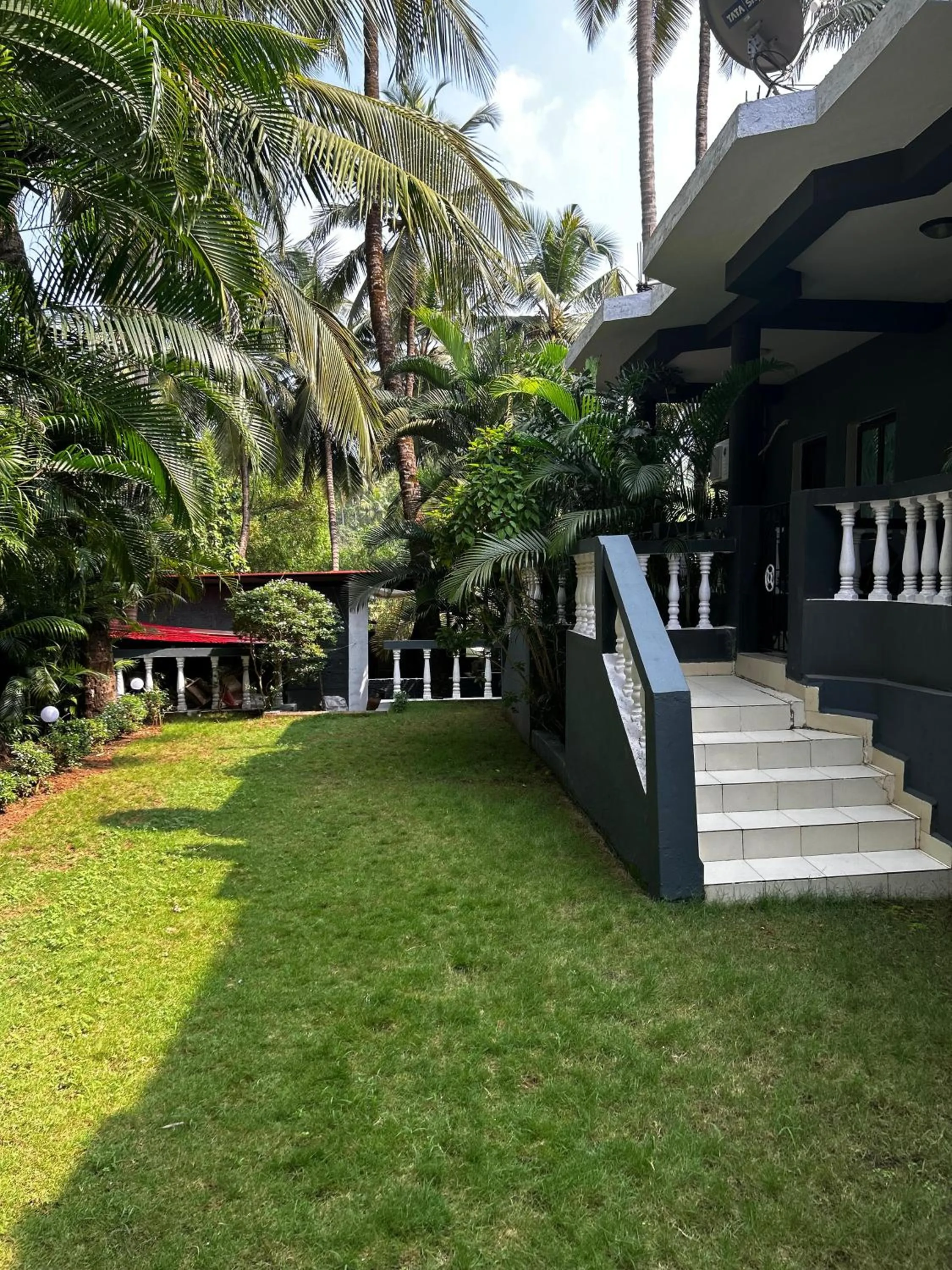 Vintage Beach Resort