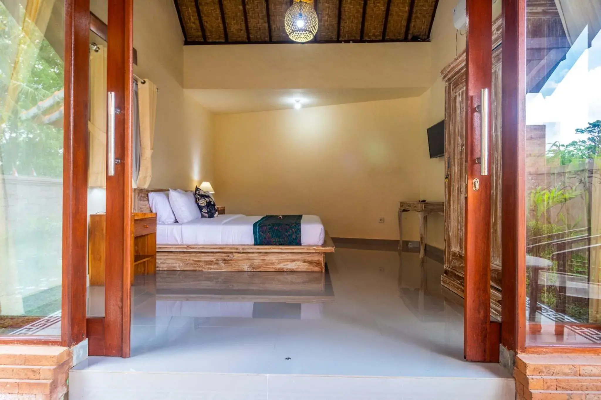 One-Bedroom Villa in Buruan Sari Villas by AGATA One-Bedroom Villa in Buruan Sari Villas by AGATA