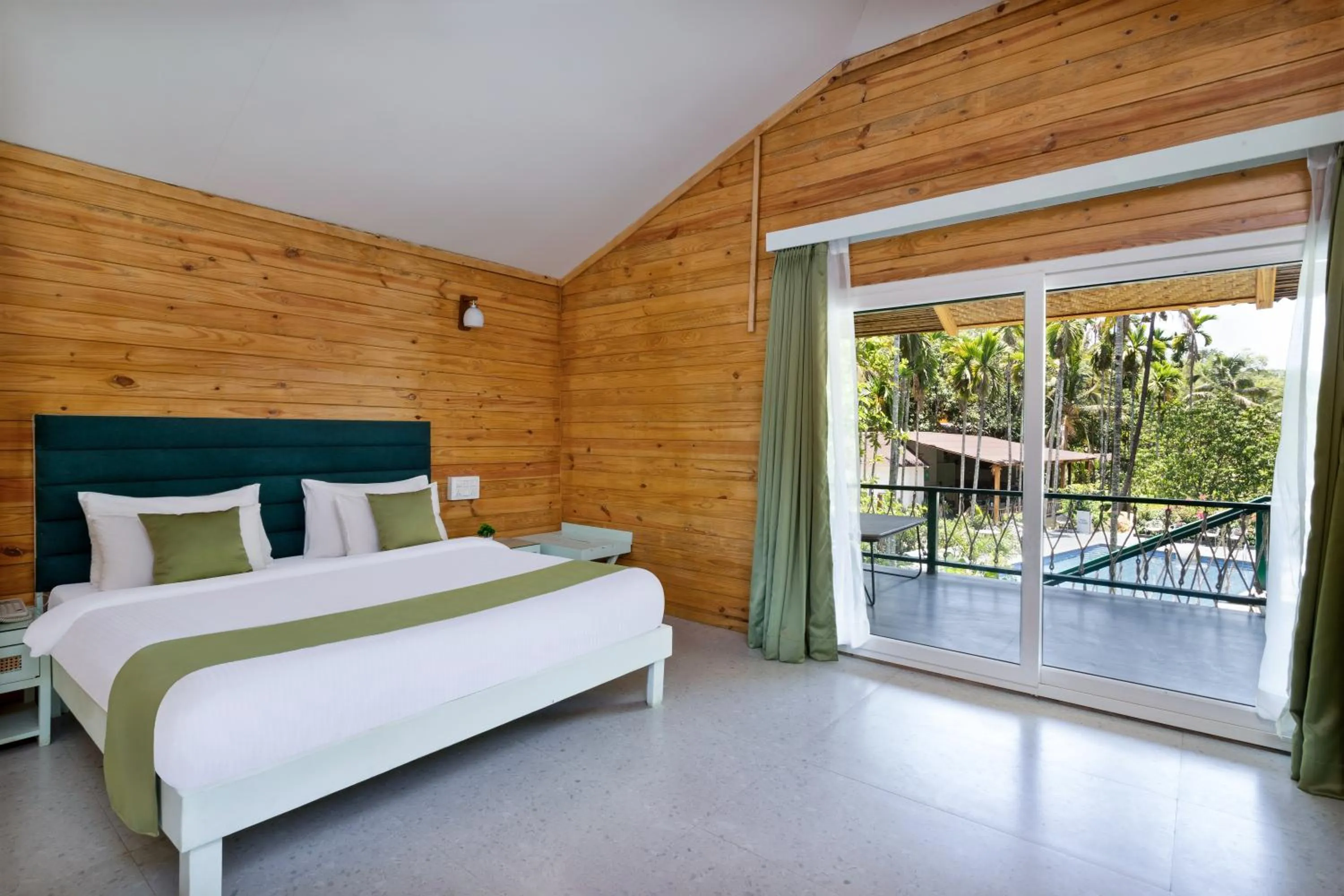 Bed in Stone Wood Premier Dandeli