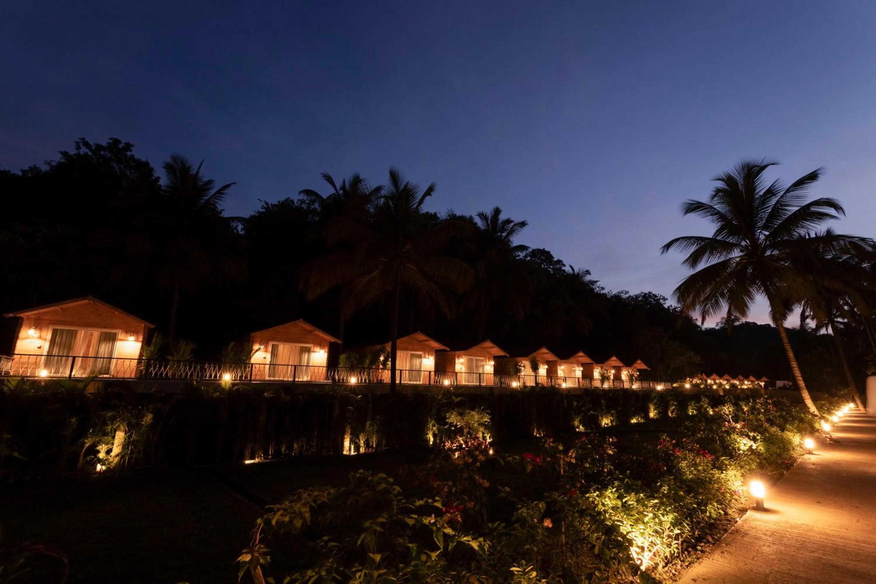 Night in Stone Wood Premier Dandeli