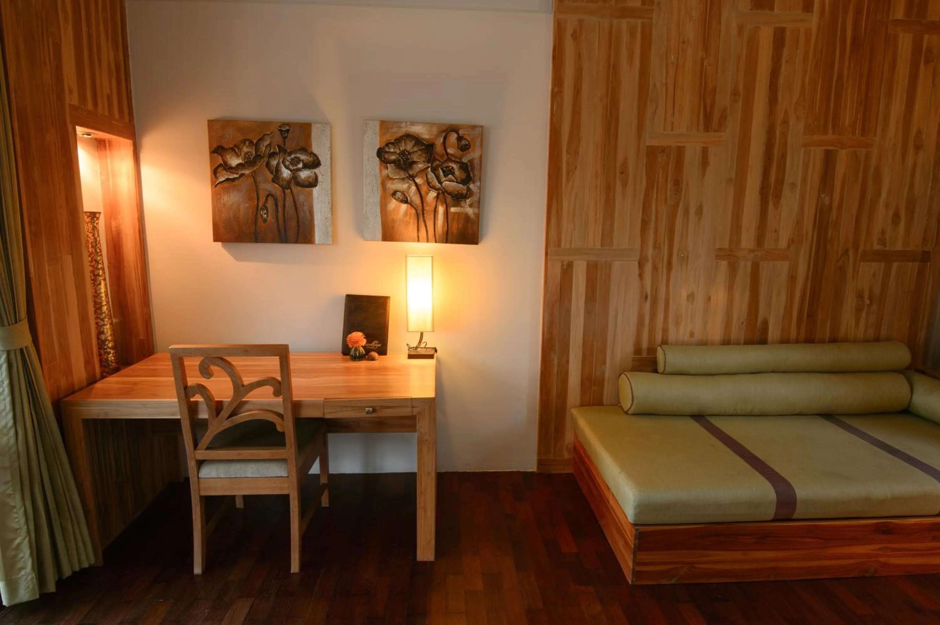 Coffee/tea facilities in Bundhaya Villas