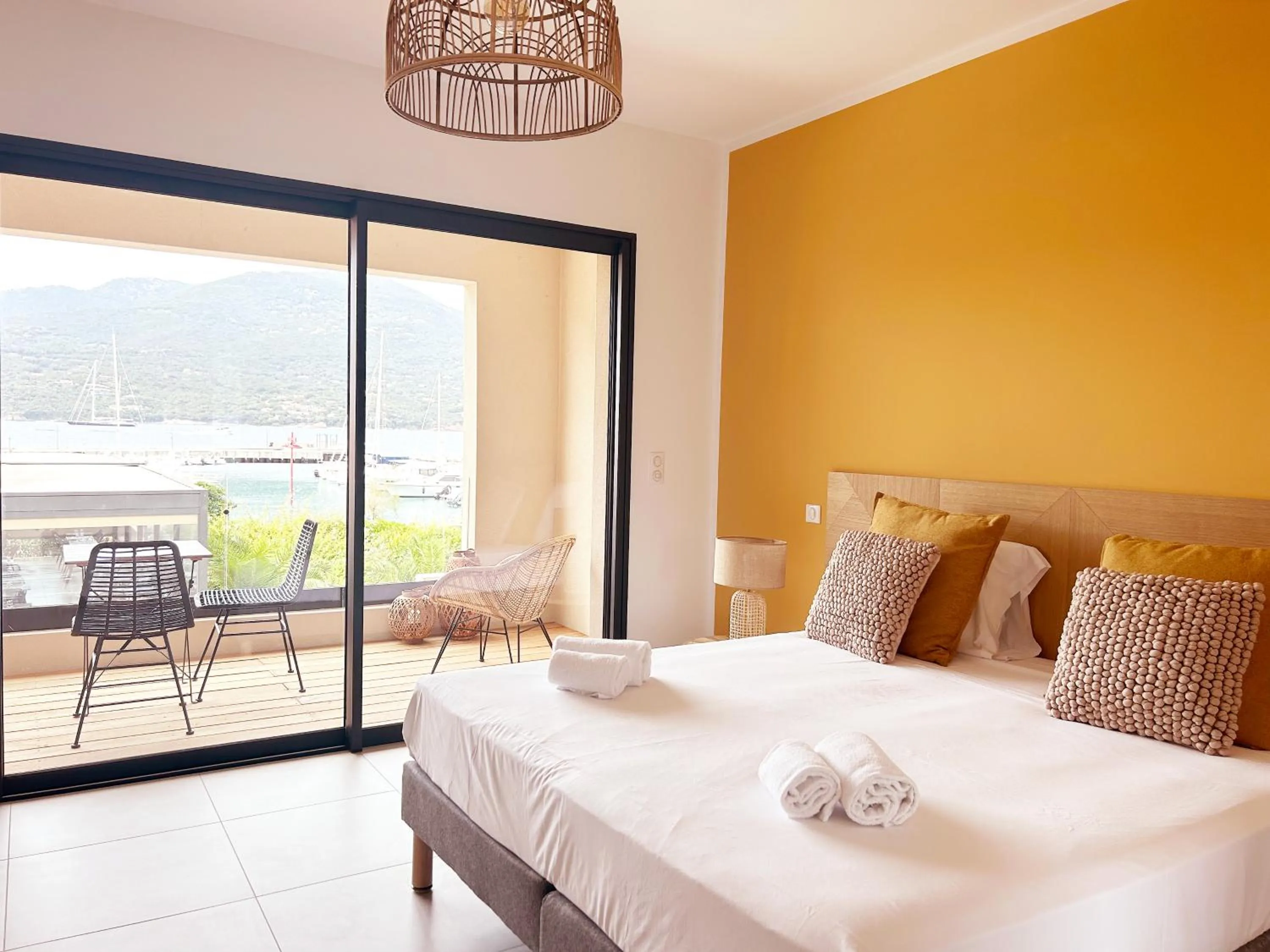 Photo of the whole room, Bed in Hôtel A Stretta