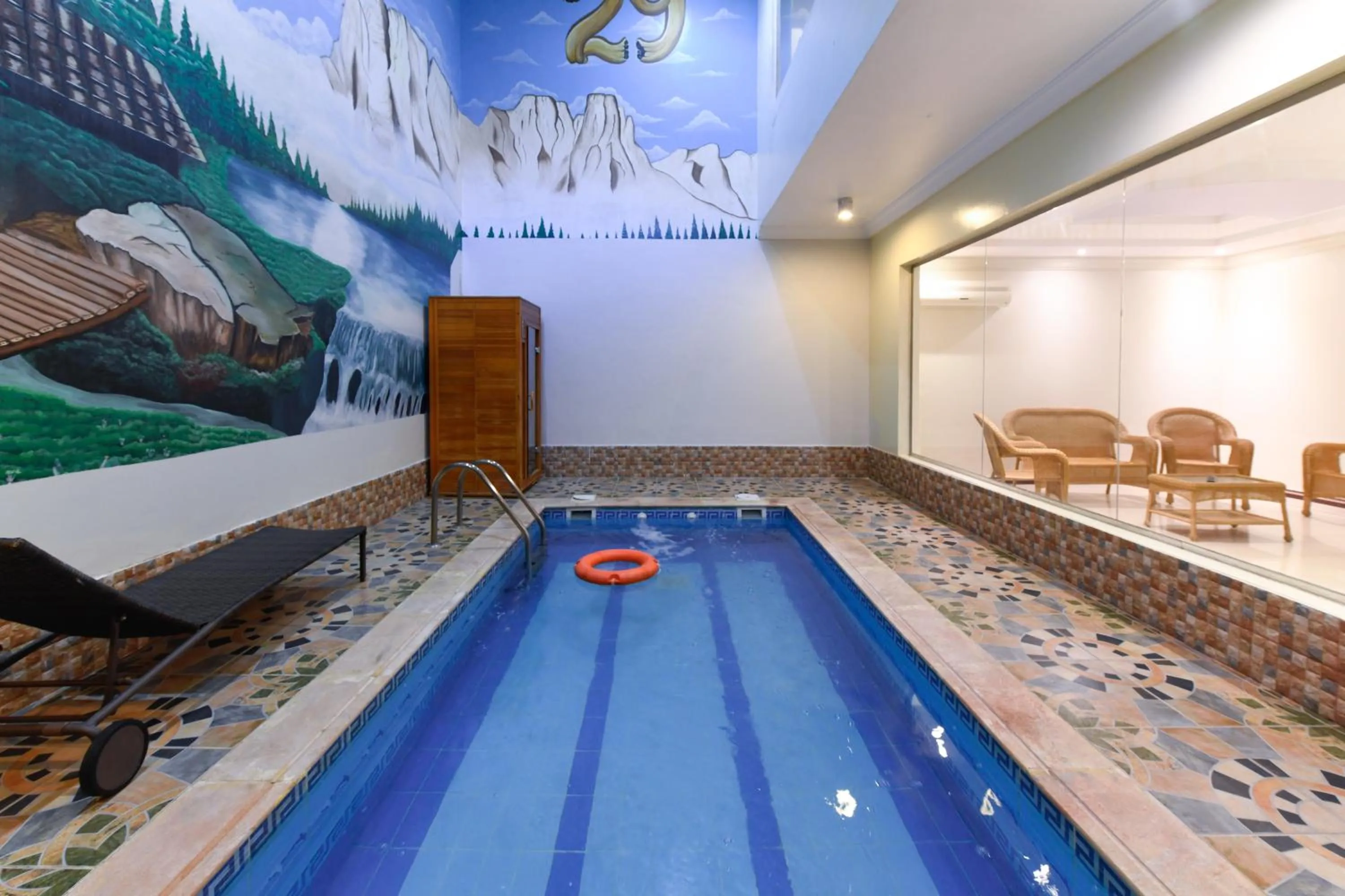 Swimming pool in Meral Oasis Resort Taif