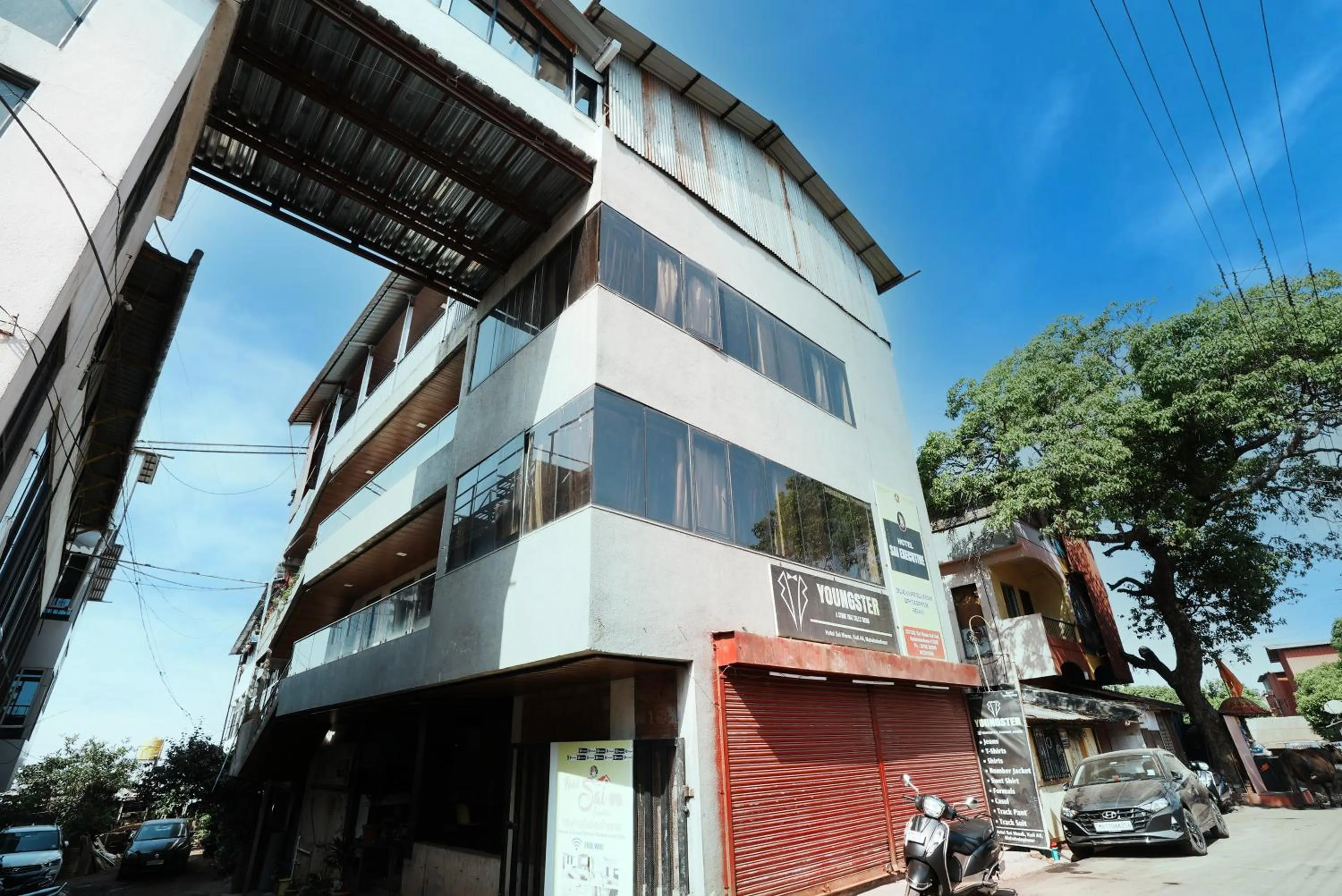 Property building in Hotel Sai Executive Near Holy Cross Church Mahabaleshwar