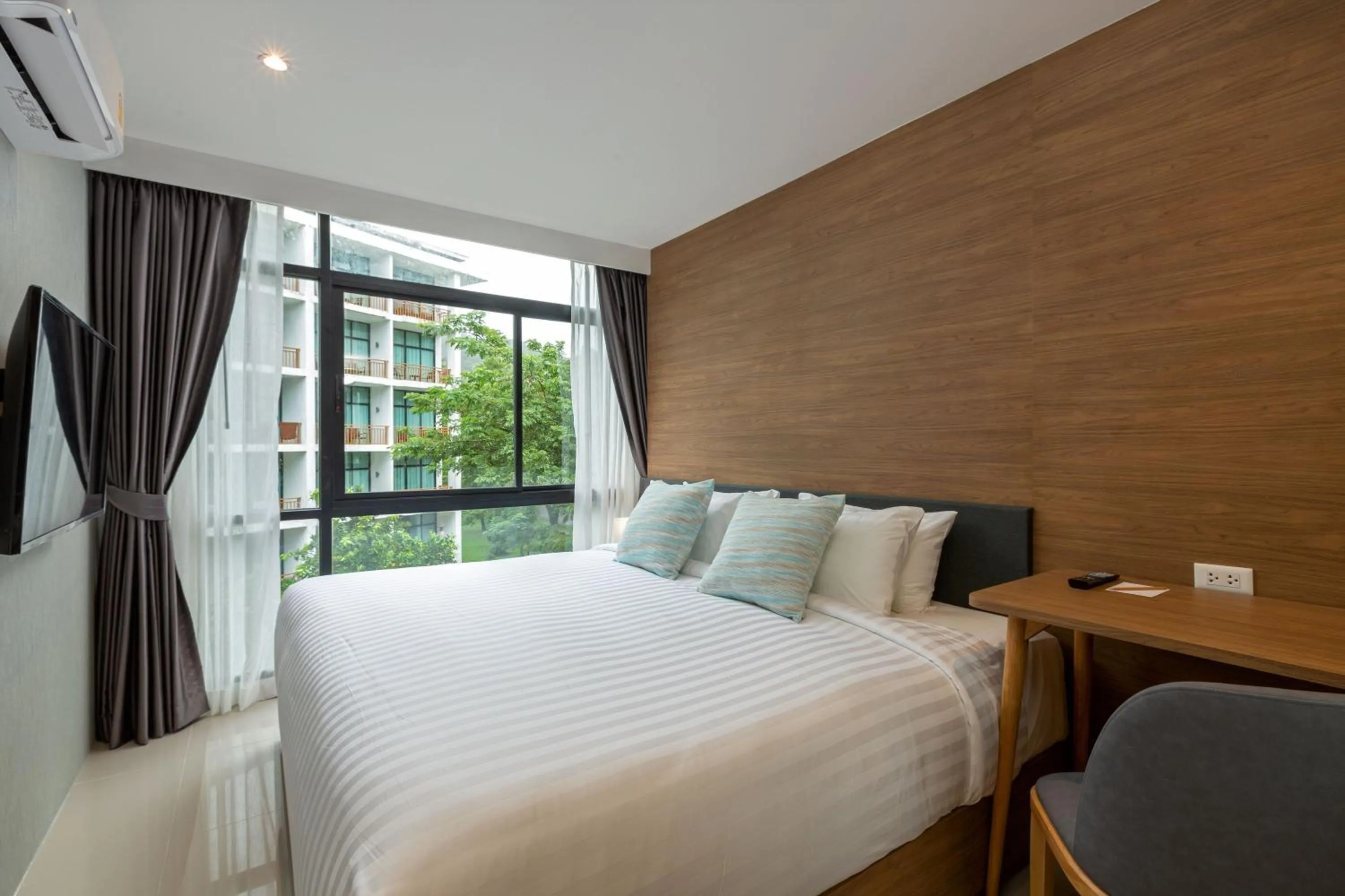 Bed in Wyndham Garden Naithon Phuket