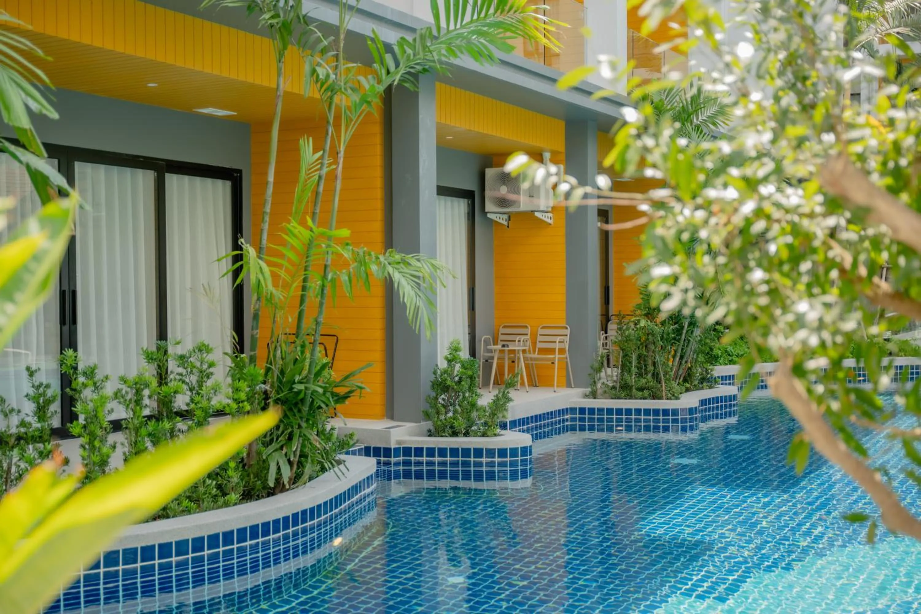 Day in Wyndham Garden Naithon Phuket