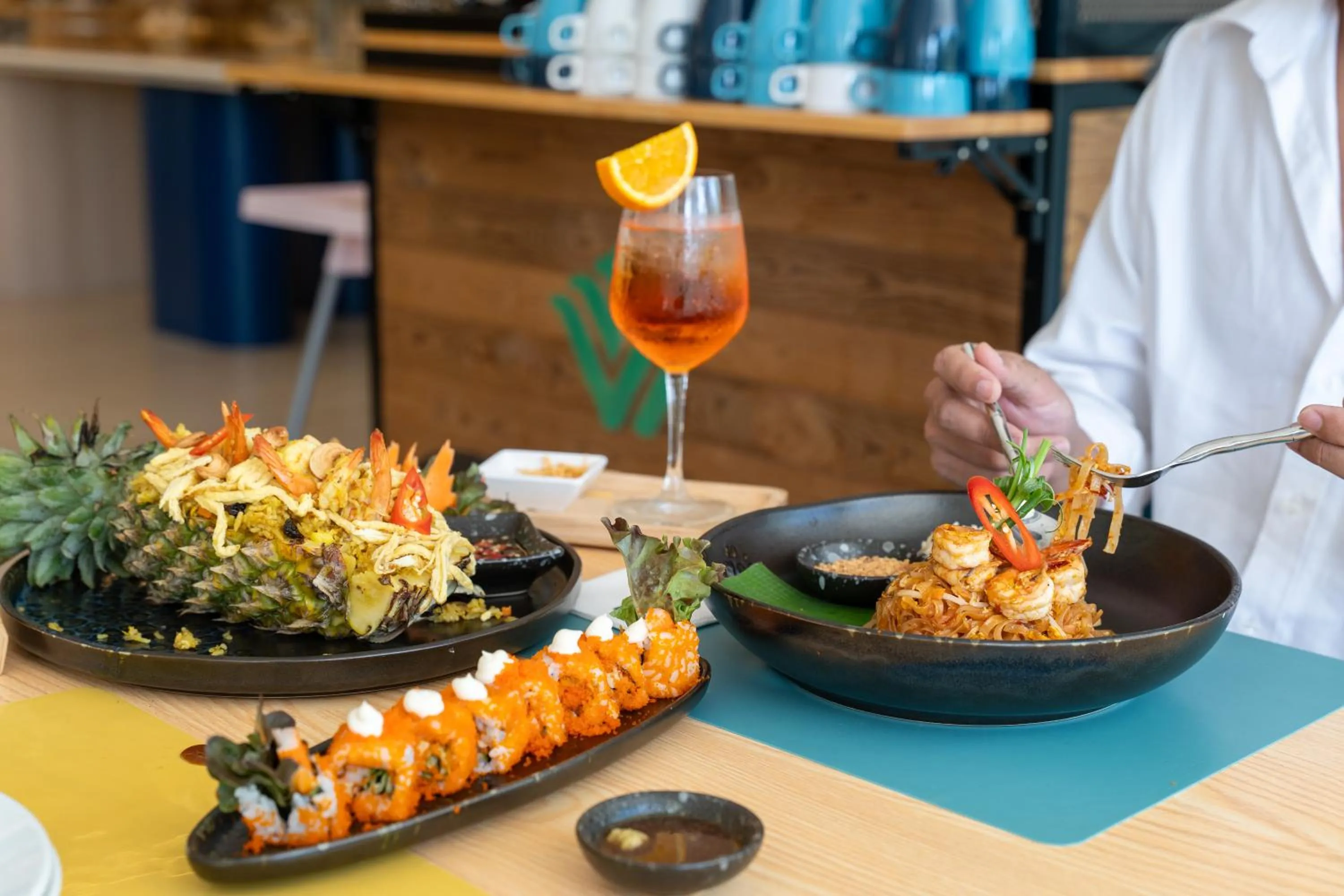 Restaurant/places to eat in Wyndham Garden Naithon Phuket