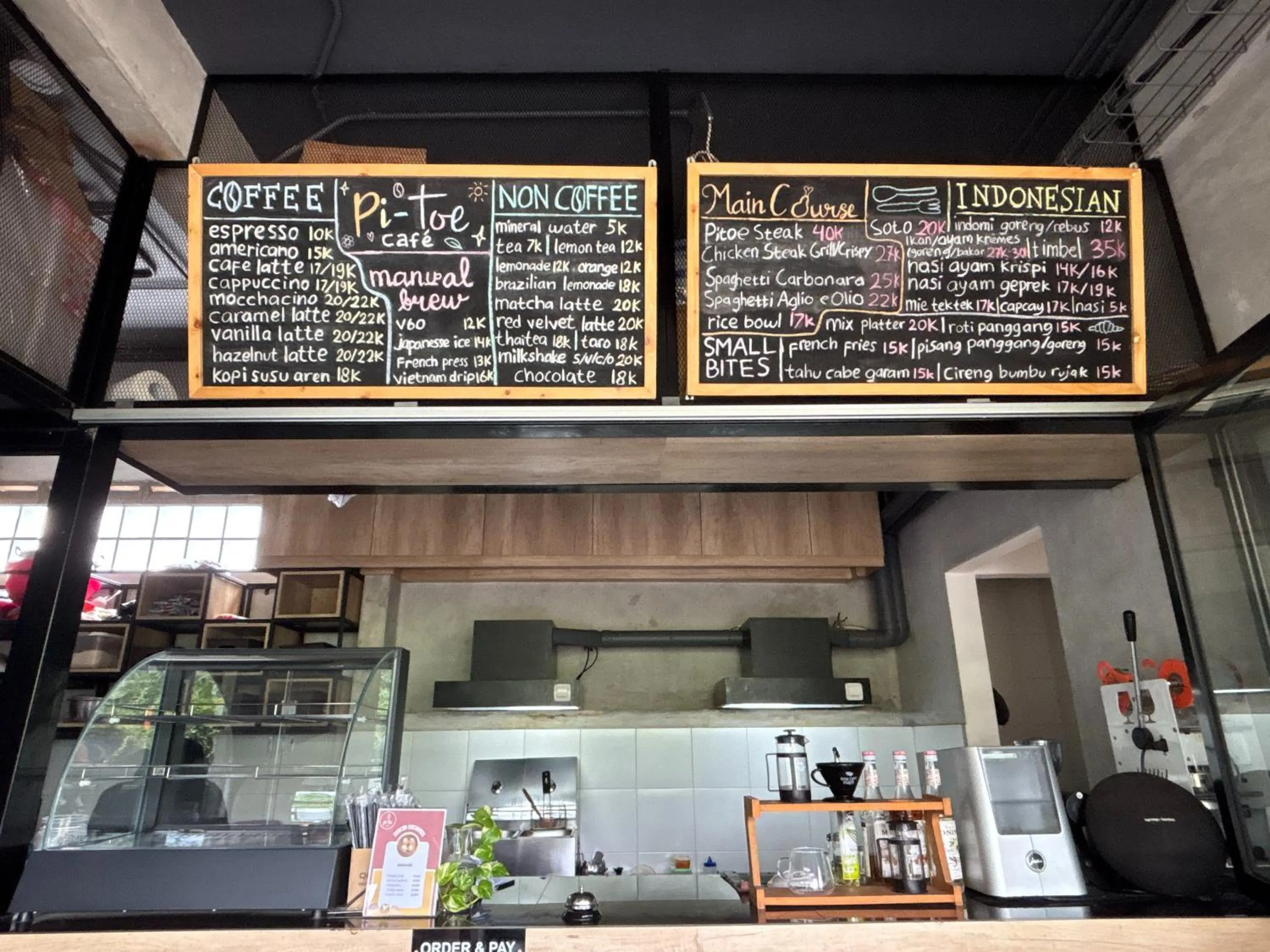 Restaurant/places to eat in The Cluster Harris