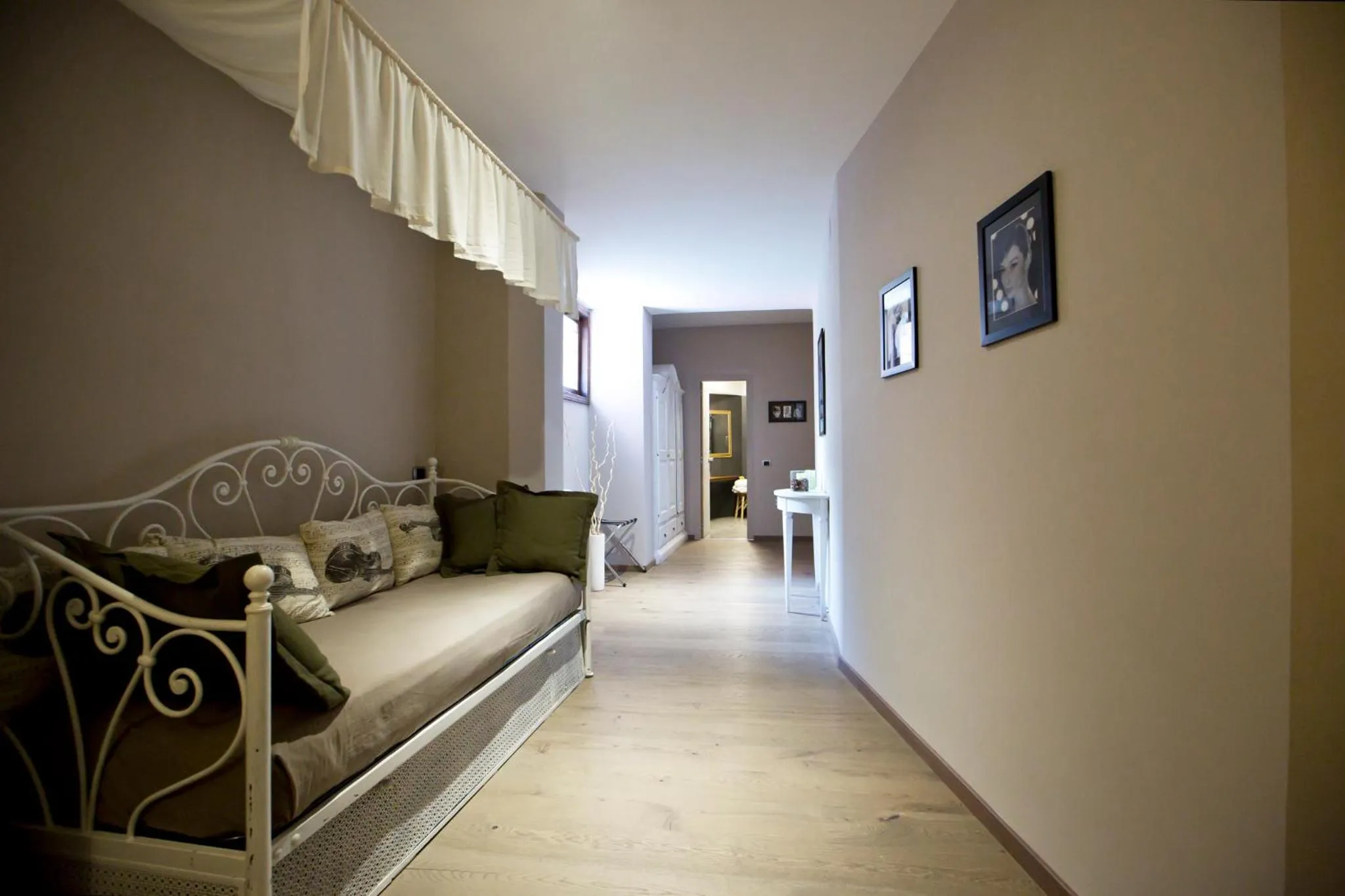 Property building in Hotel Tiro a Volo