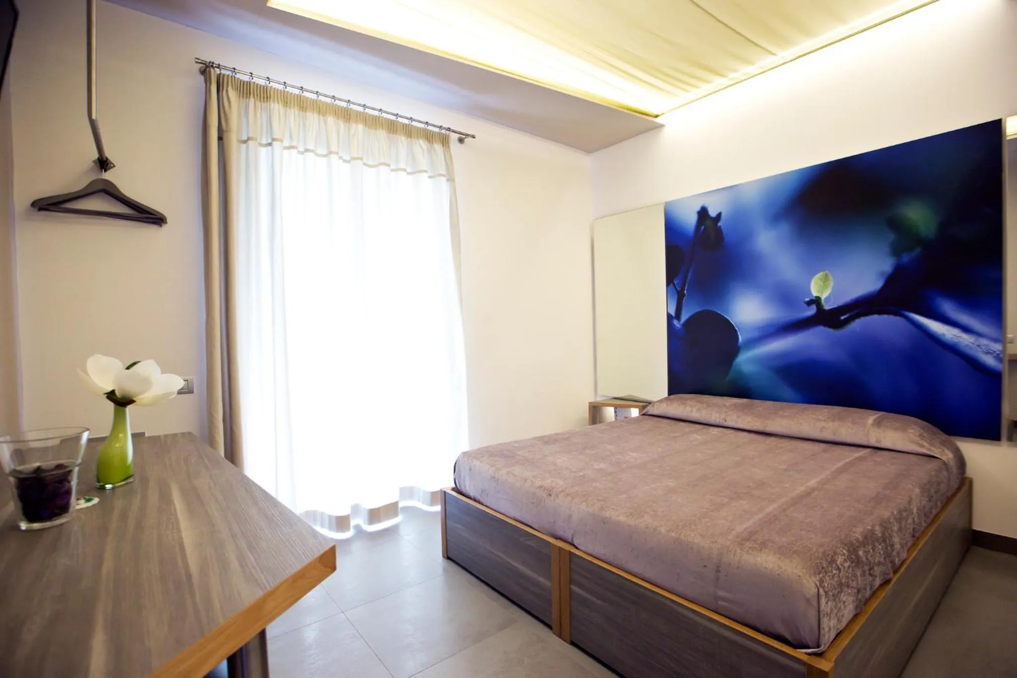 Property building, Bed in Hotel Tiro a Volo