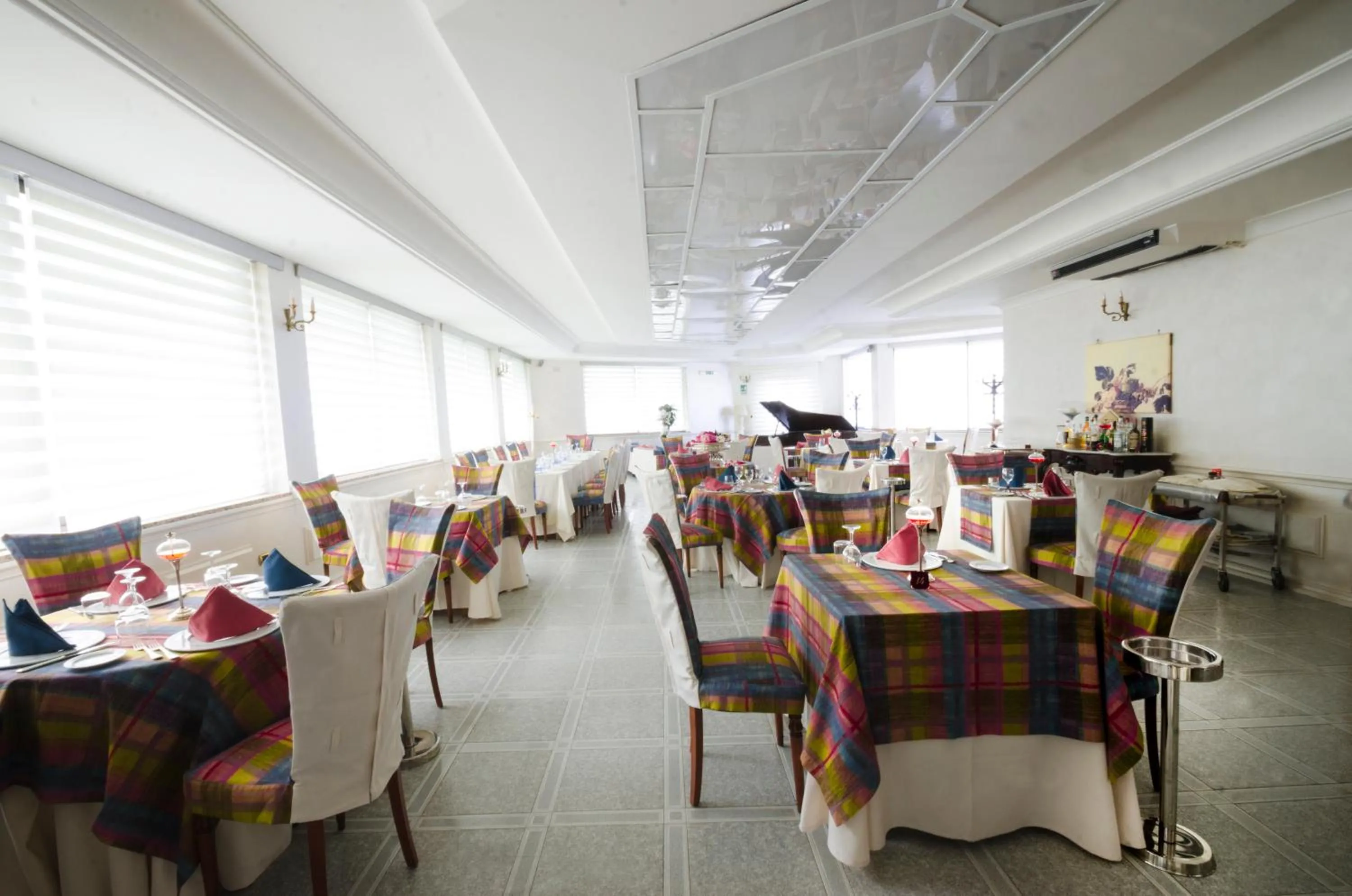 Restaurant/places to eat in La Baita Del Re Resort