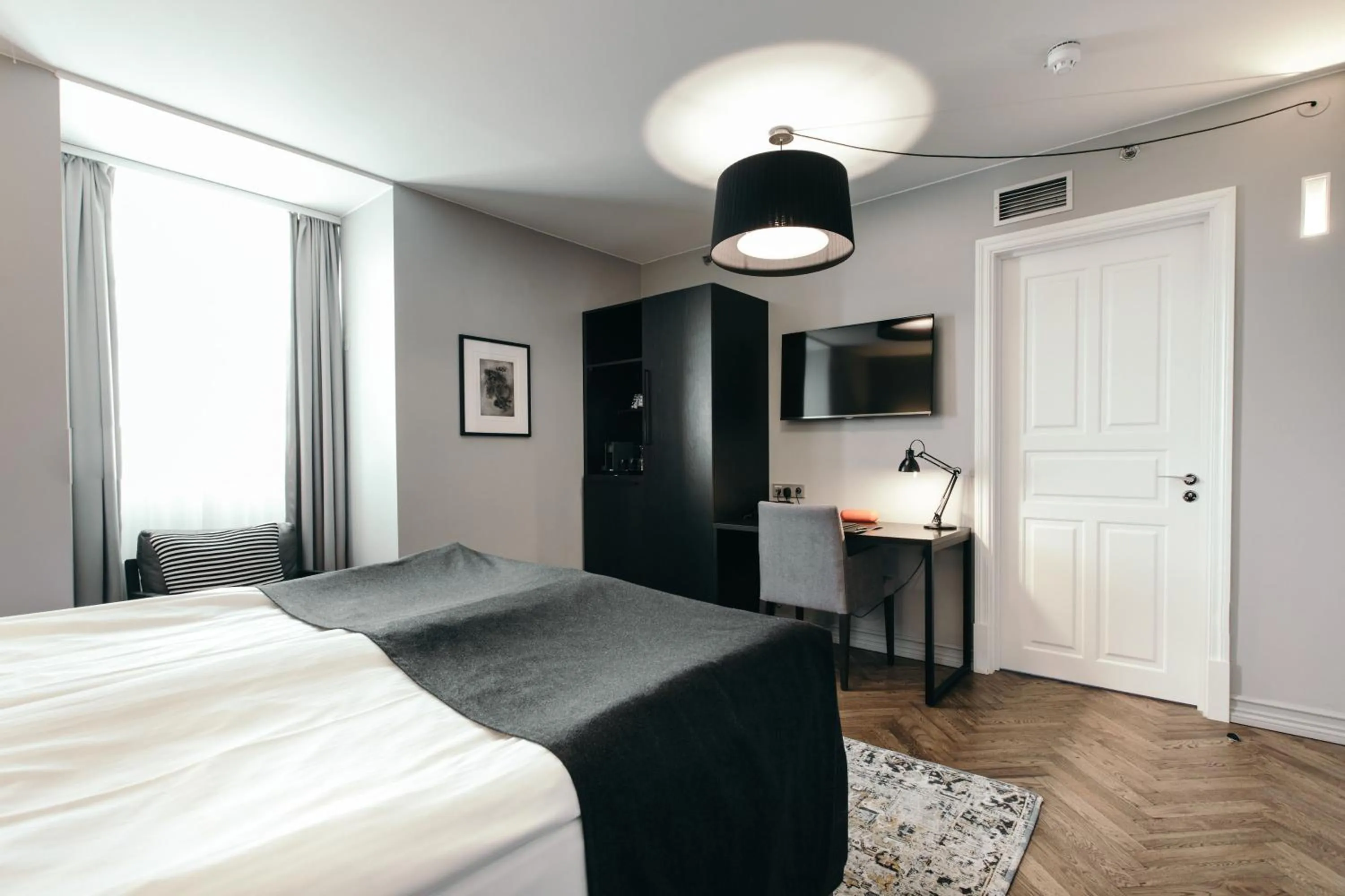 Bedroom, Bed in Apótek Hotel Reykjavík by Keahotels