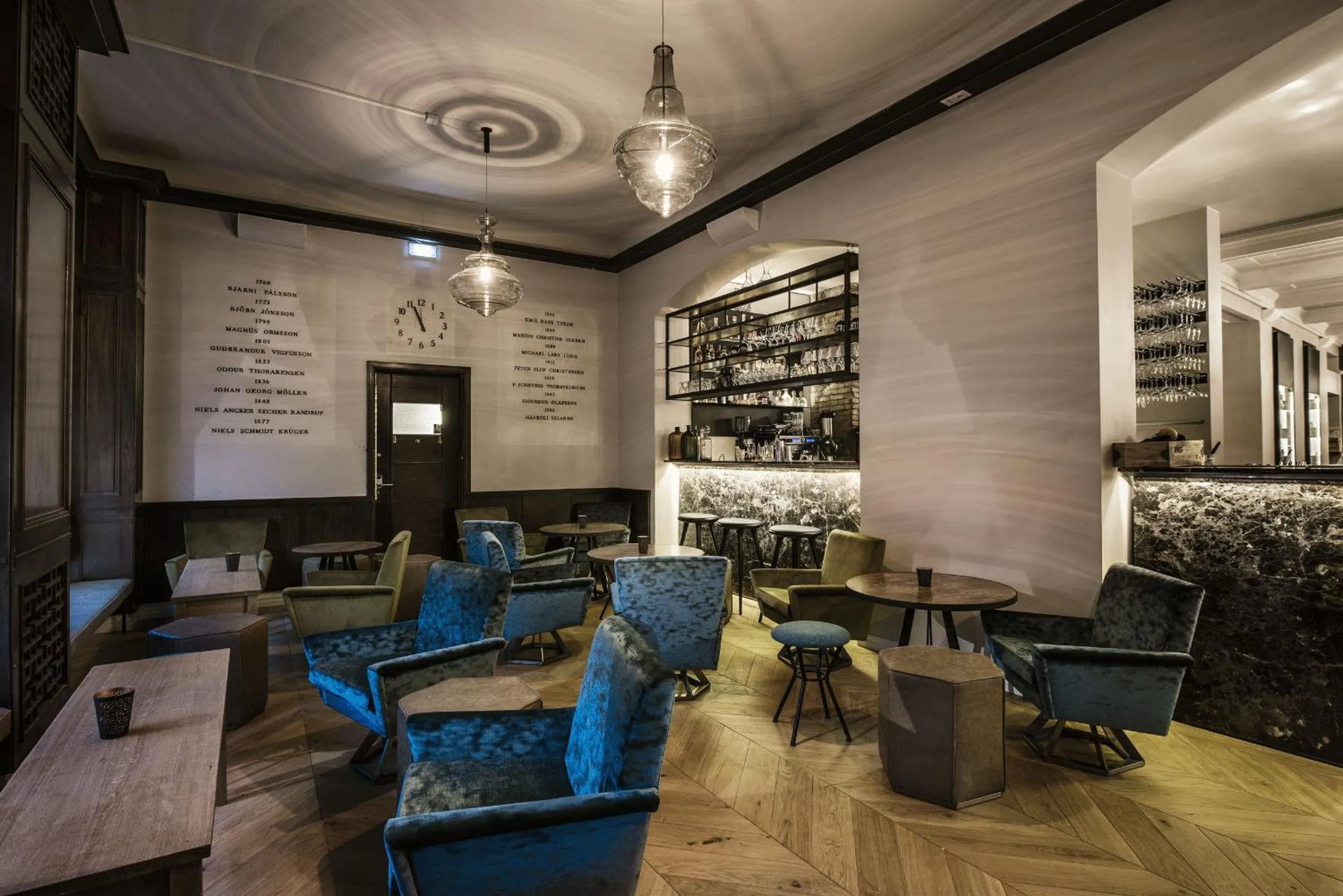 Restaurant/places to eat in Apótek Hotel Reykjavík by Keahotels