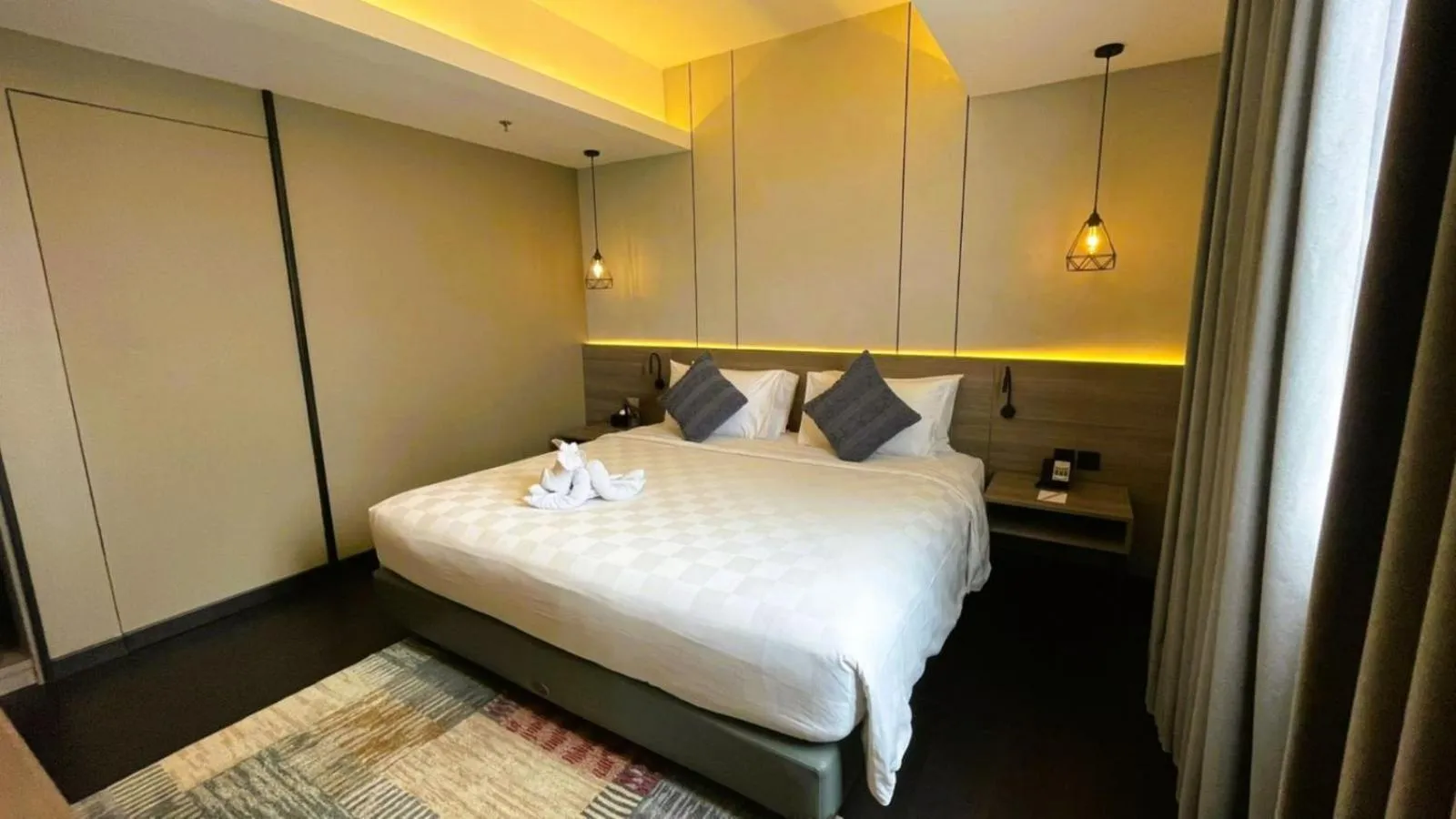 Bedroom, Bed in Citadines Connect Airport Jakarta Hotel