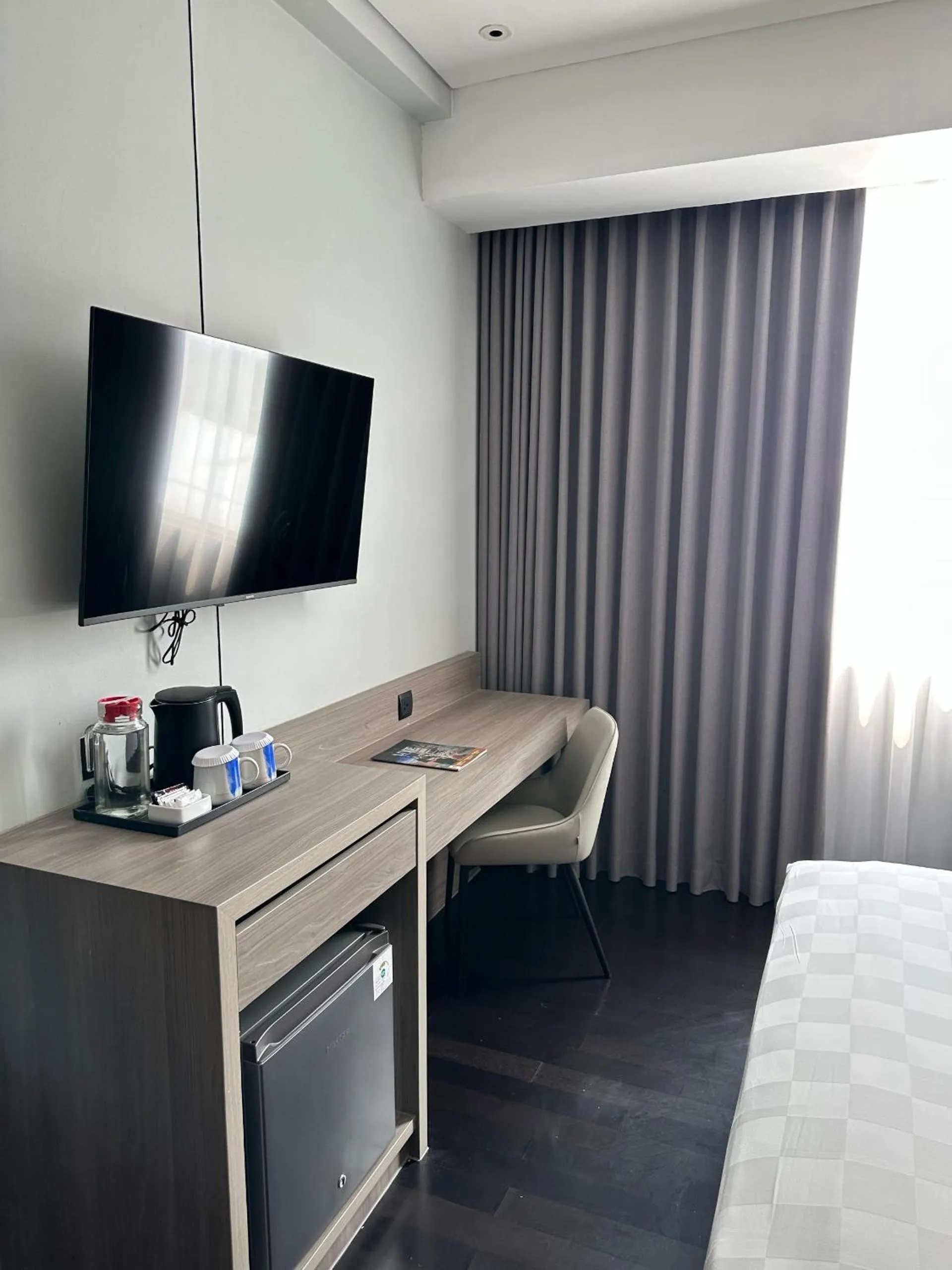 TV and multimedia, Bed in Citadines Connect Airport Jakarta Hotel