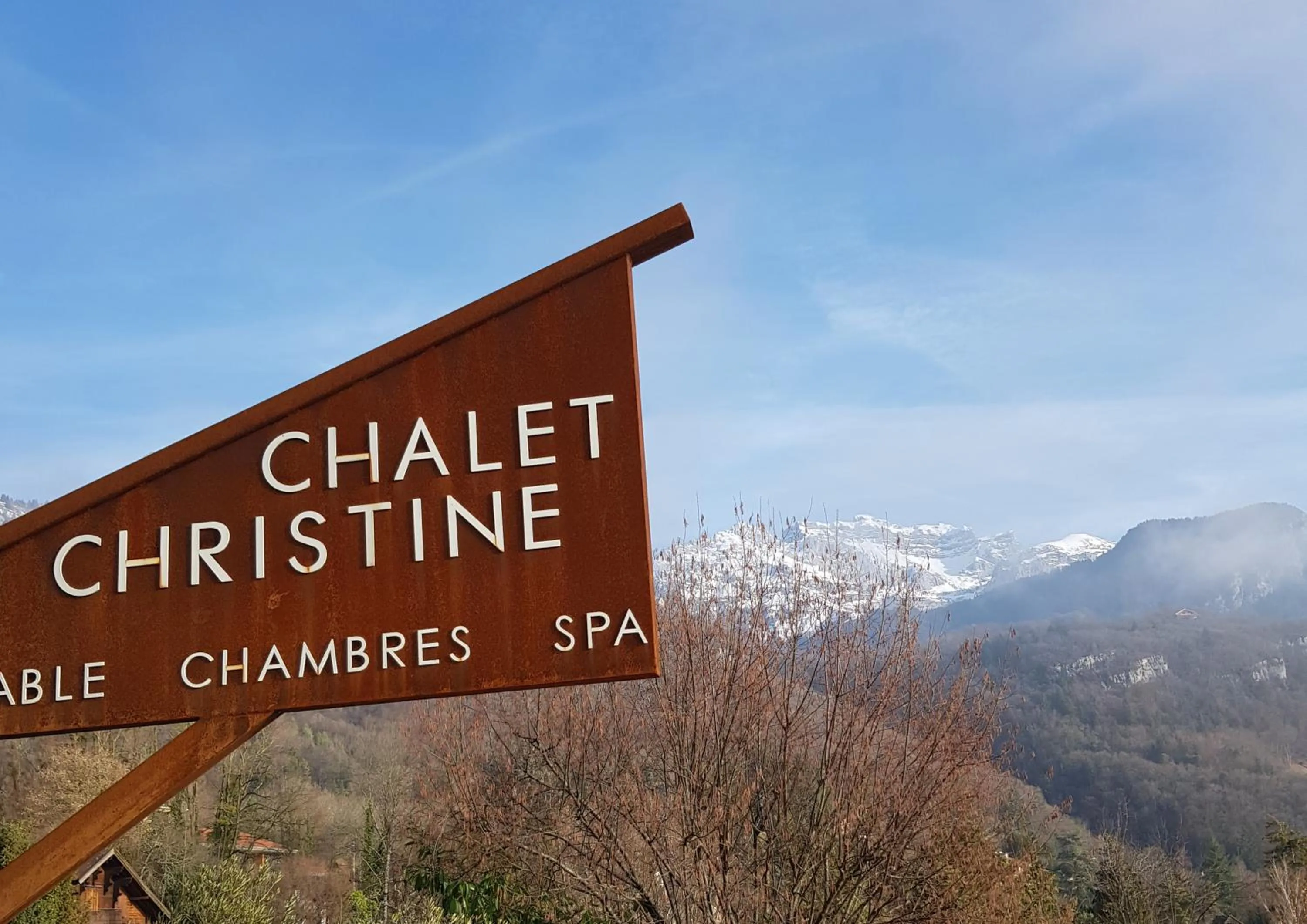 Property logo or sign in Chalet Christine