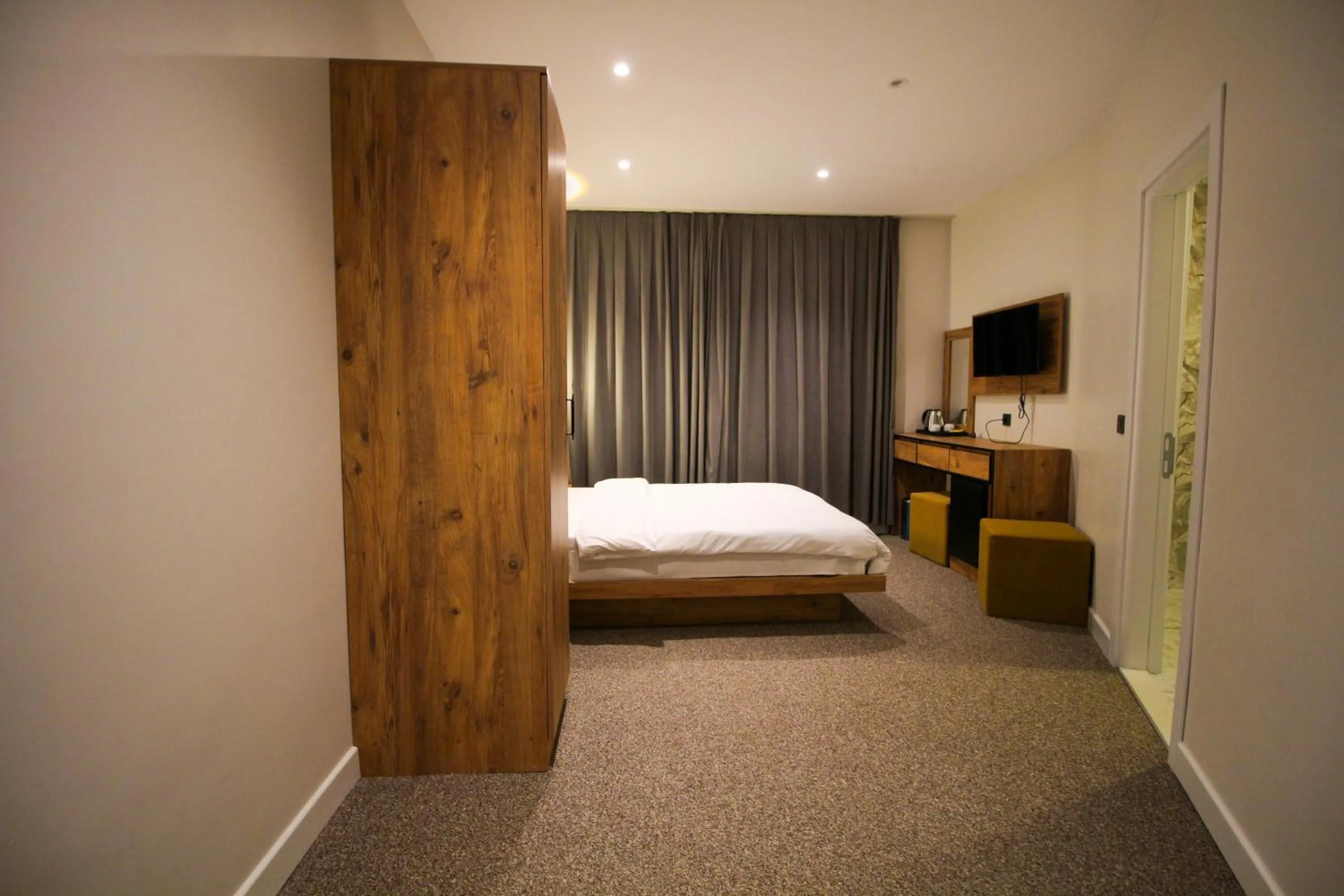 Bed in Kaya Hotel SAW