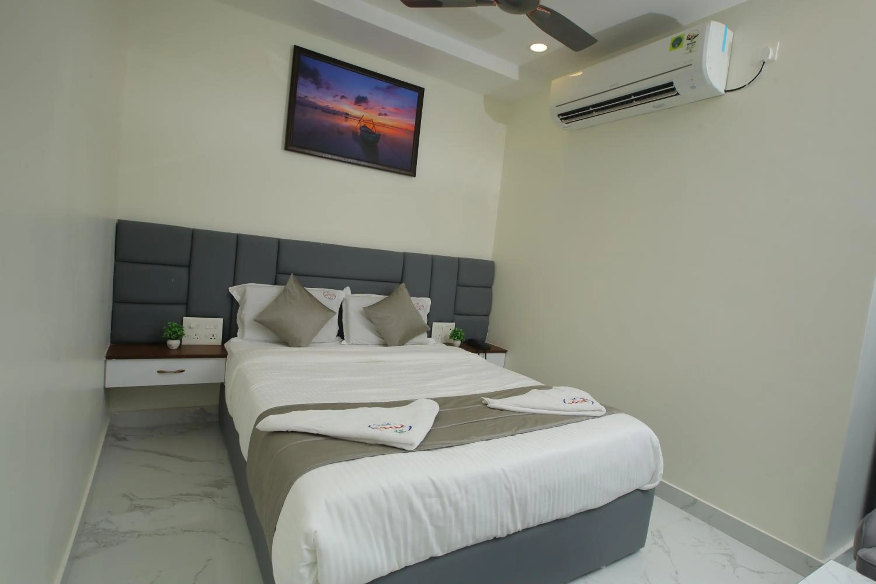 Bed in RADHA RANI RESIDENCY