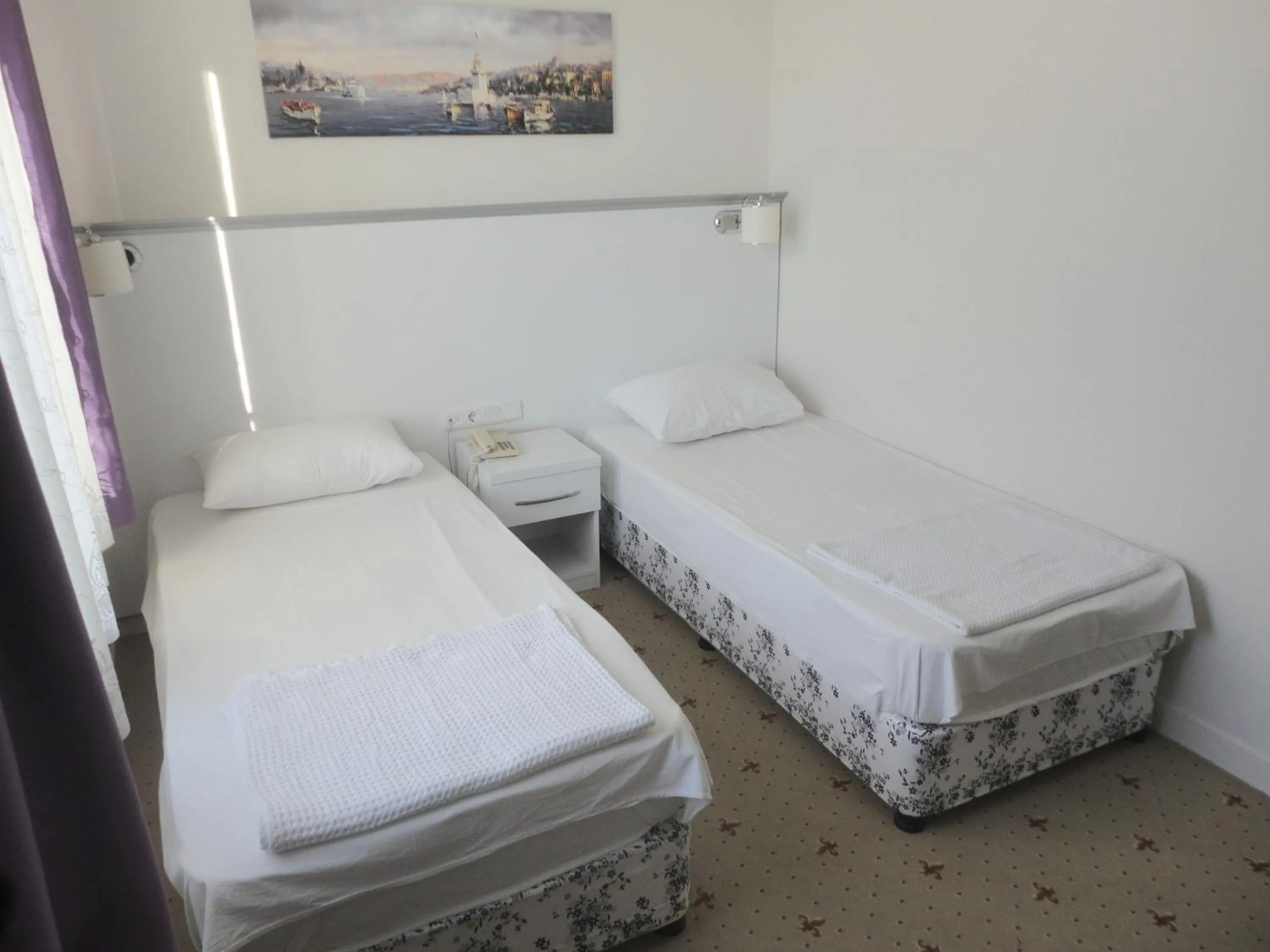 Photo of the whole room, Bed in Cicek Hotel & Apartments