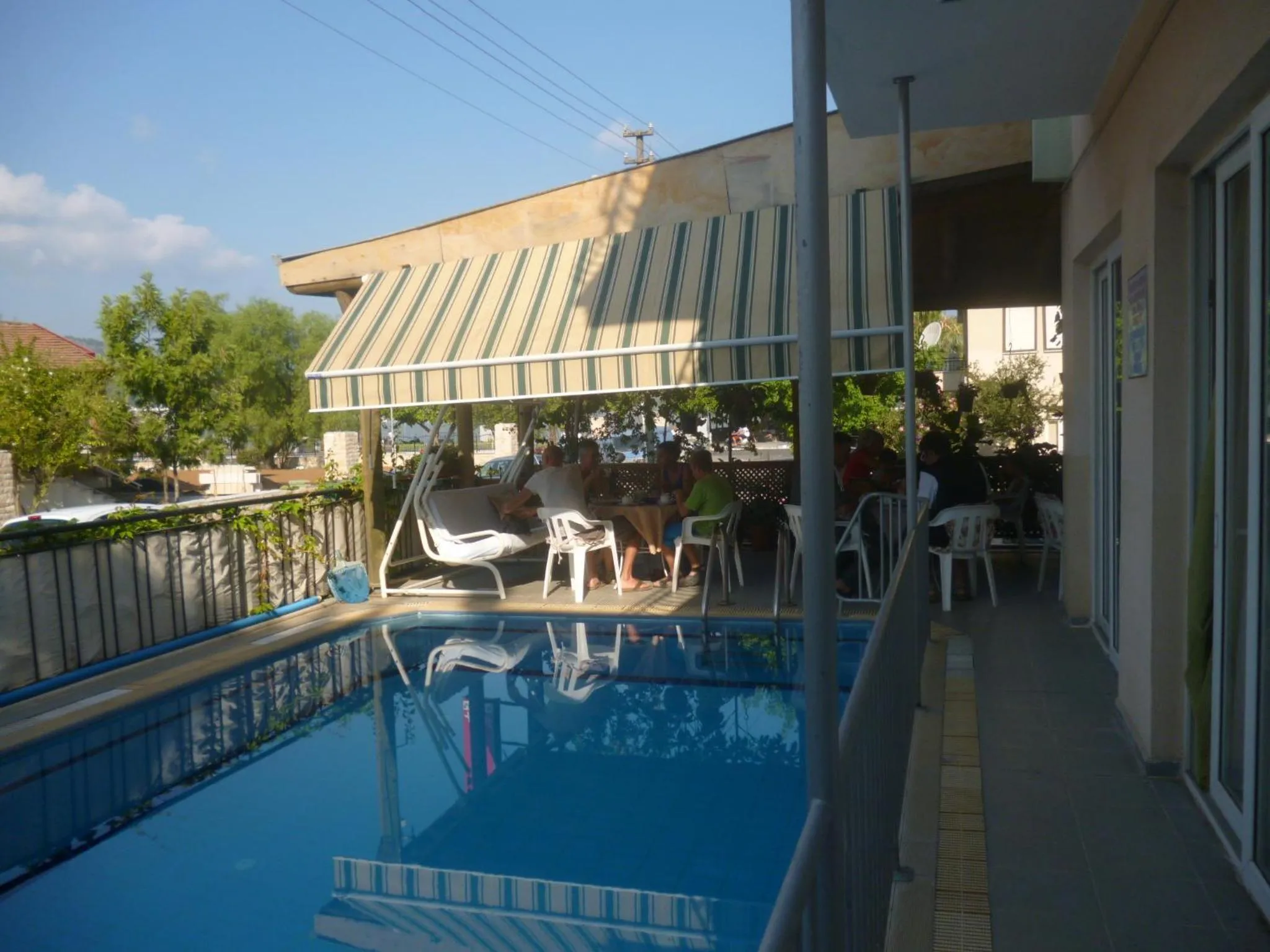 Swimming pool in Cicek Hotel & Apartments