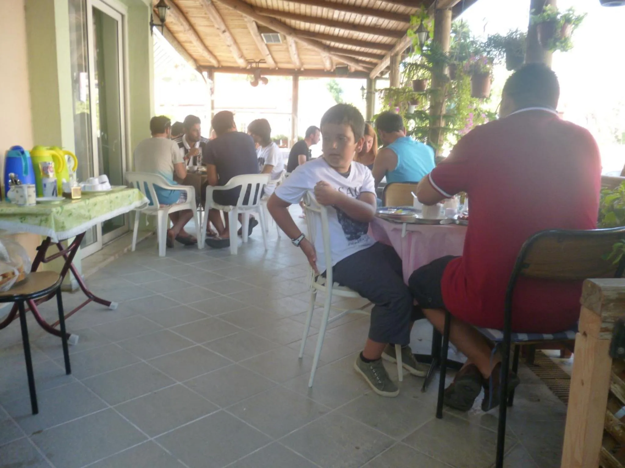 Food and drinks in Cicek Hotel & Apartments