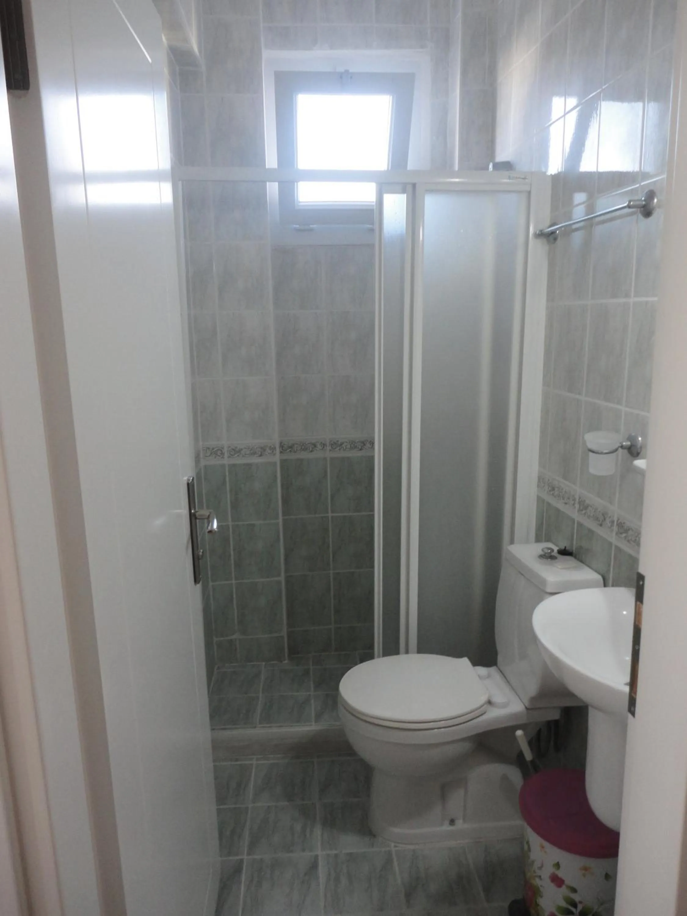 Bathroom in Cicek Hotel & Apartments