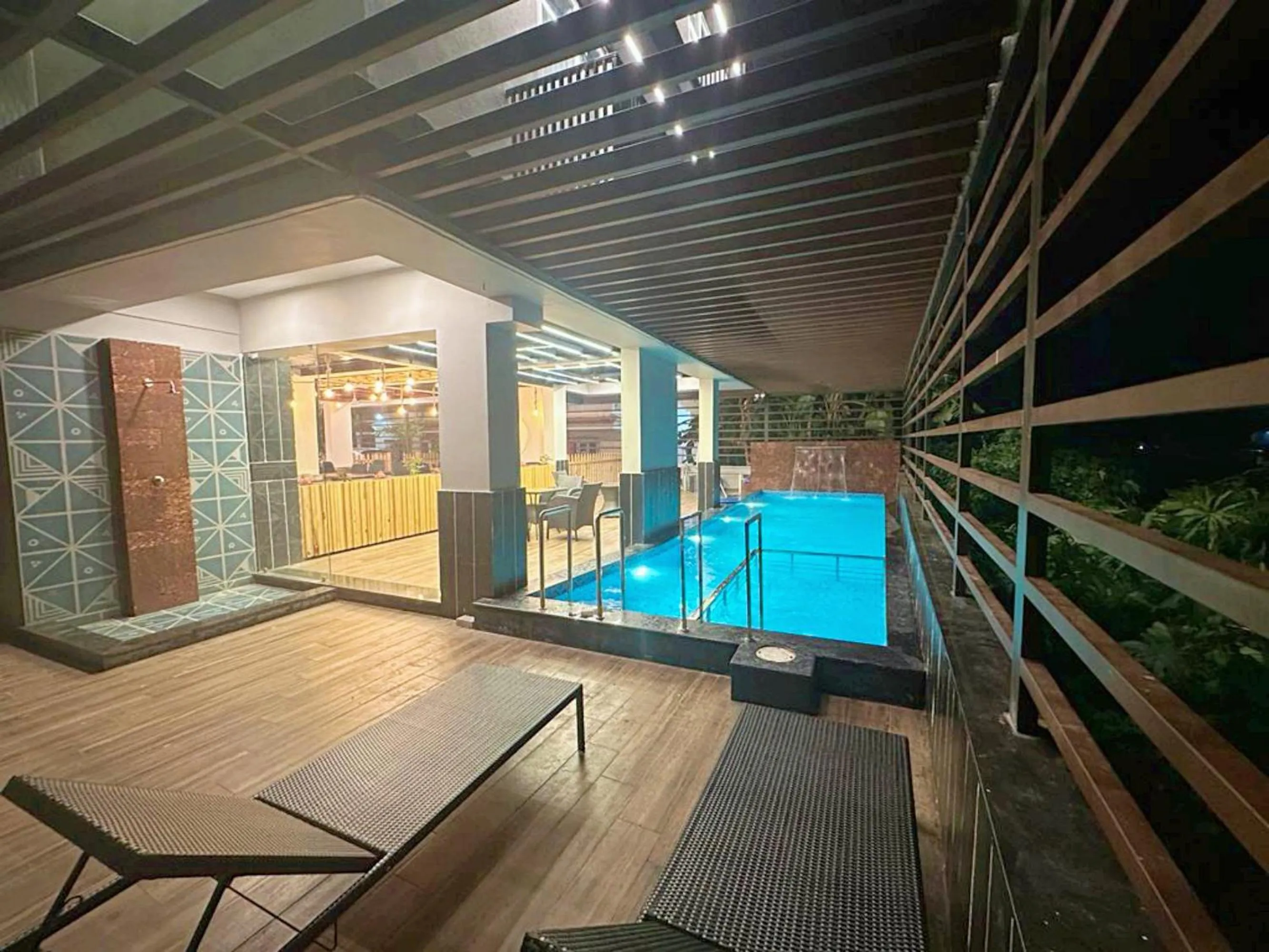 Swimming pool in Skon Baga Bliss Hotel by Orion Hotels