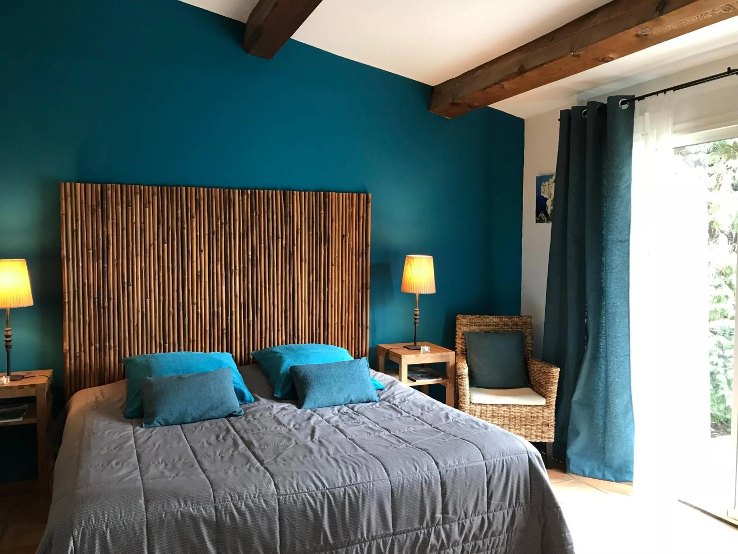 Photo of the whole room, Bed in Le Mas de Bertagne