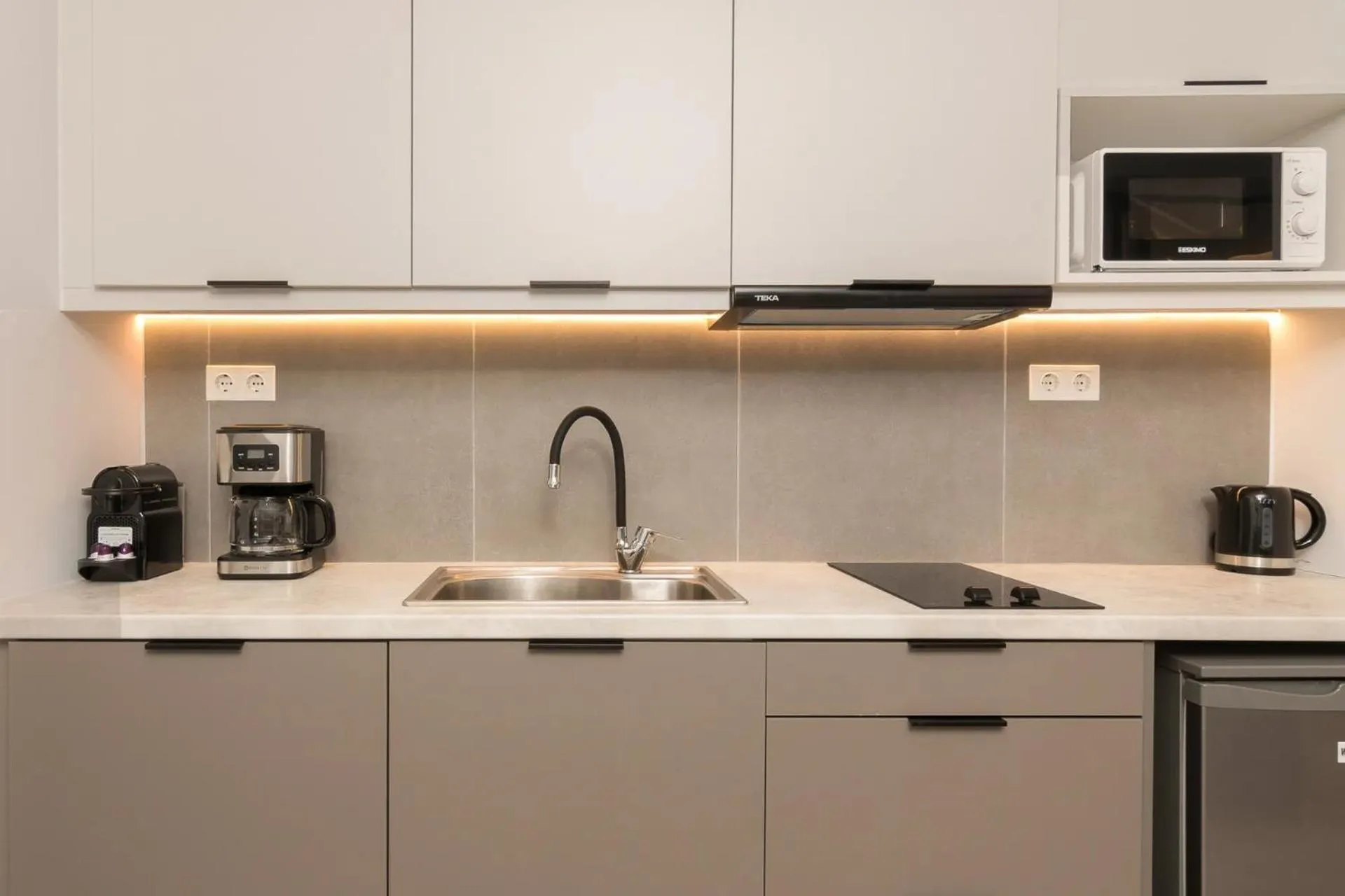 Athens Theatrou Apartments