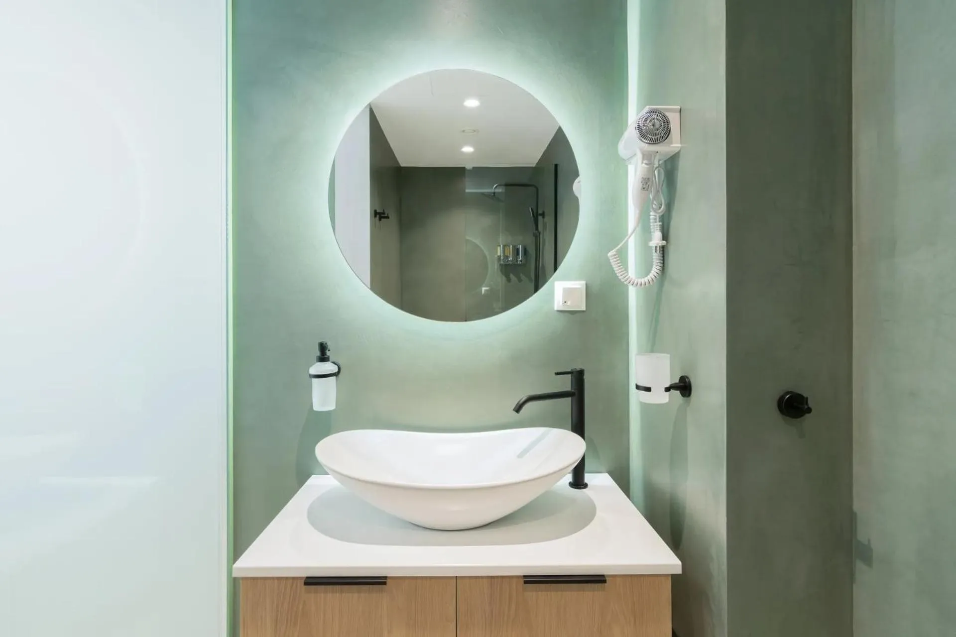 Athens Theatrou Apartments