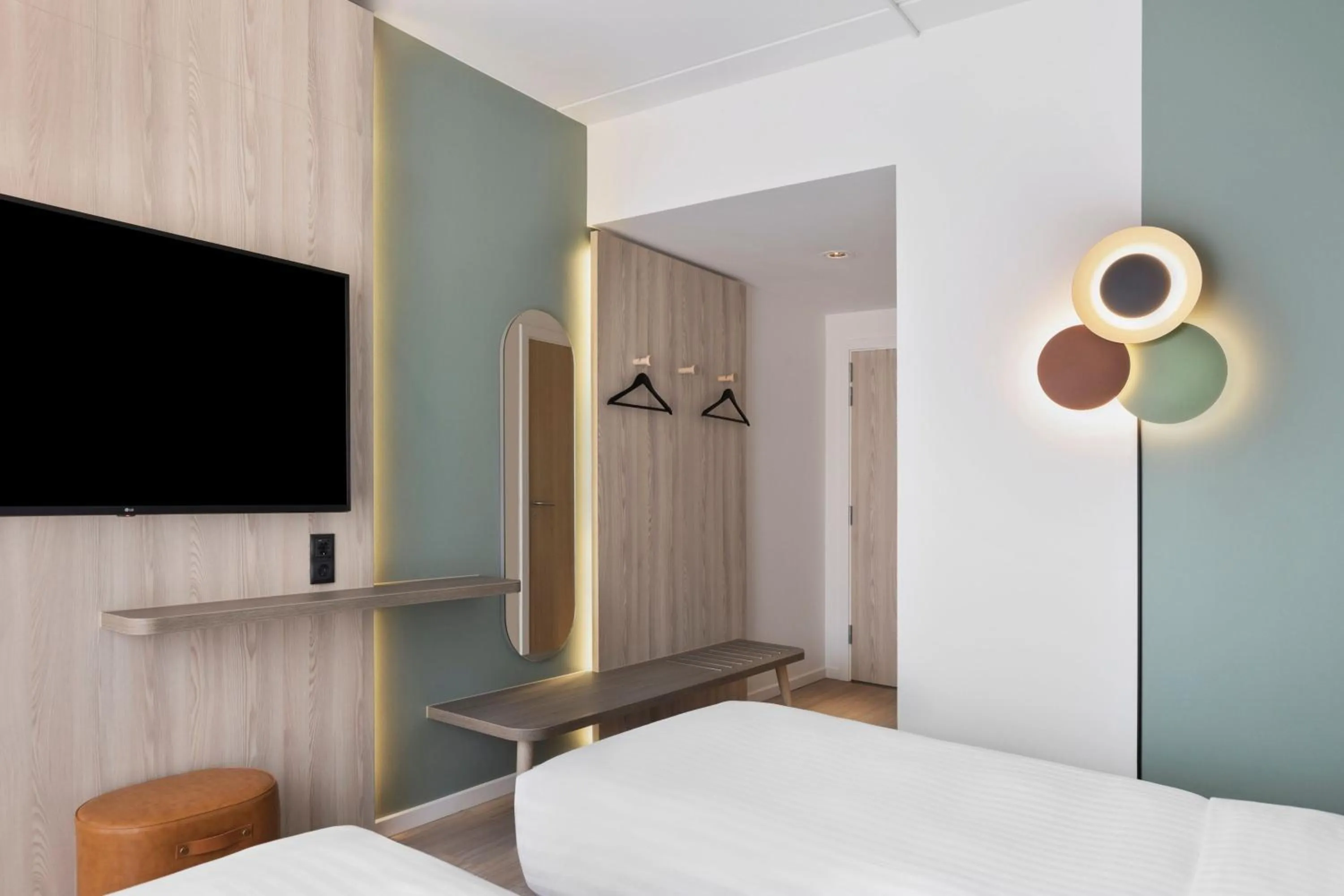 Photo of the whole room, Bed in Fairfield by Marriott Copenhagen Nordhavn