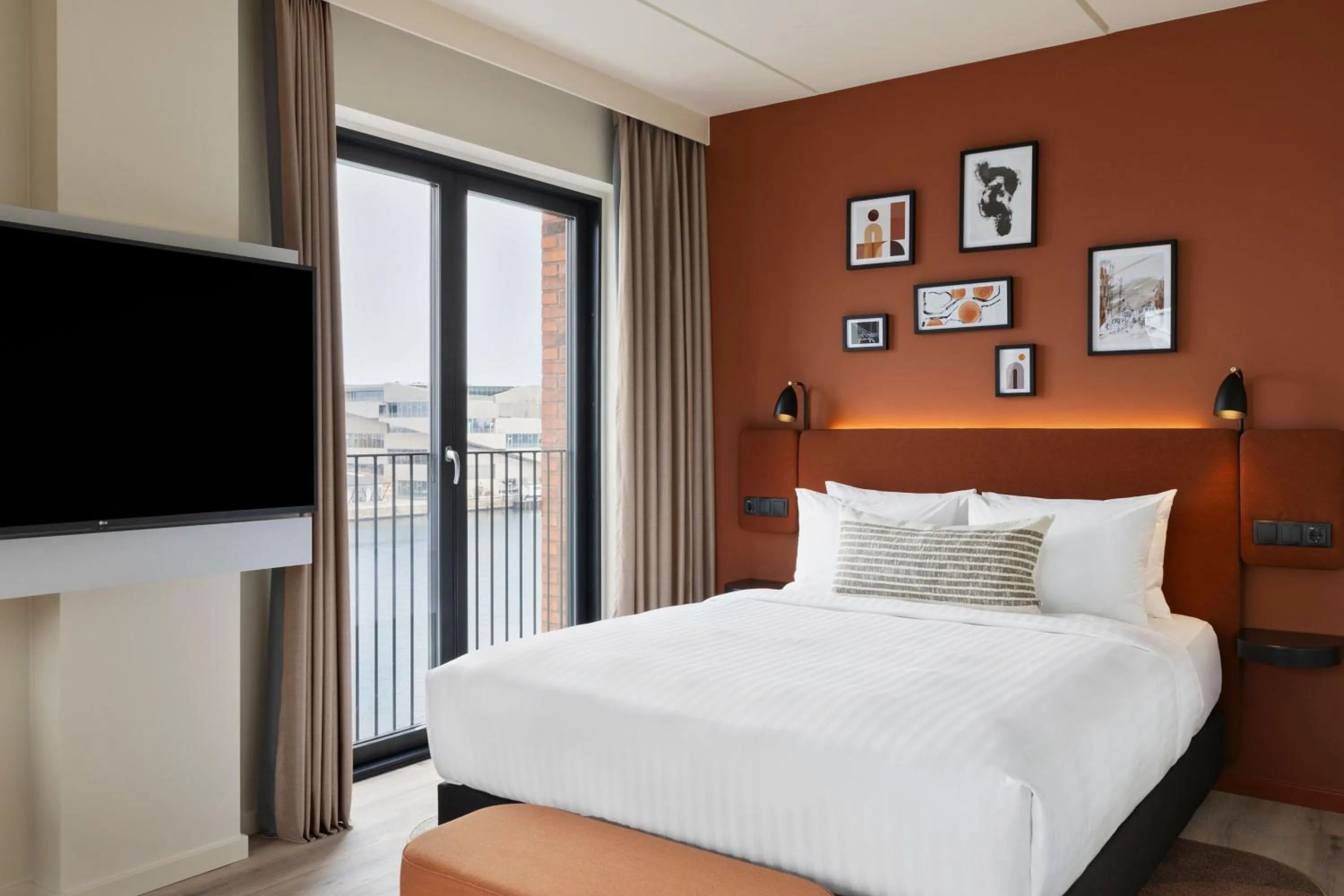 Photo of the whole room, Bed in Residence Inn by Marriott Copenhagen Nordhavn