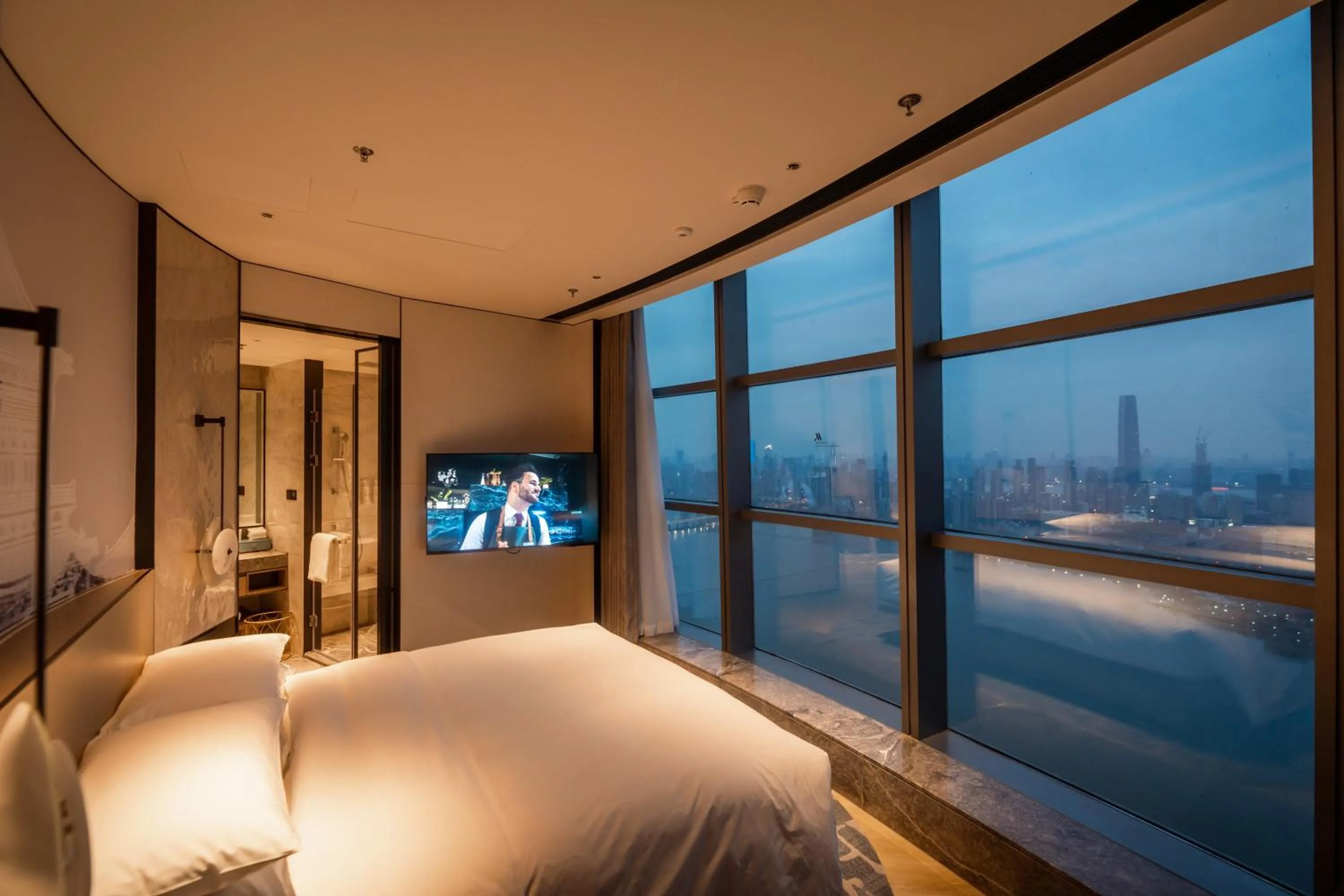 Nearby landmark, Bed in Wuhan Marriott Hotel Wuchang