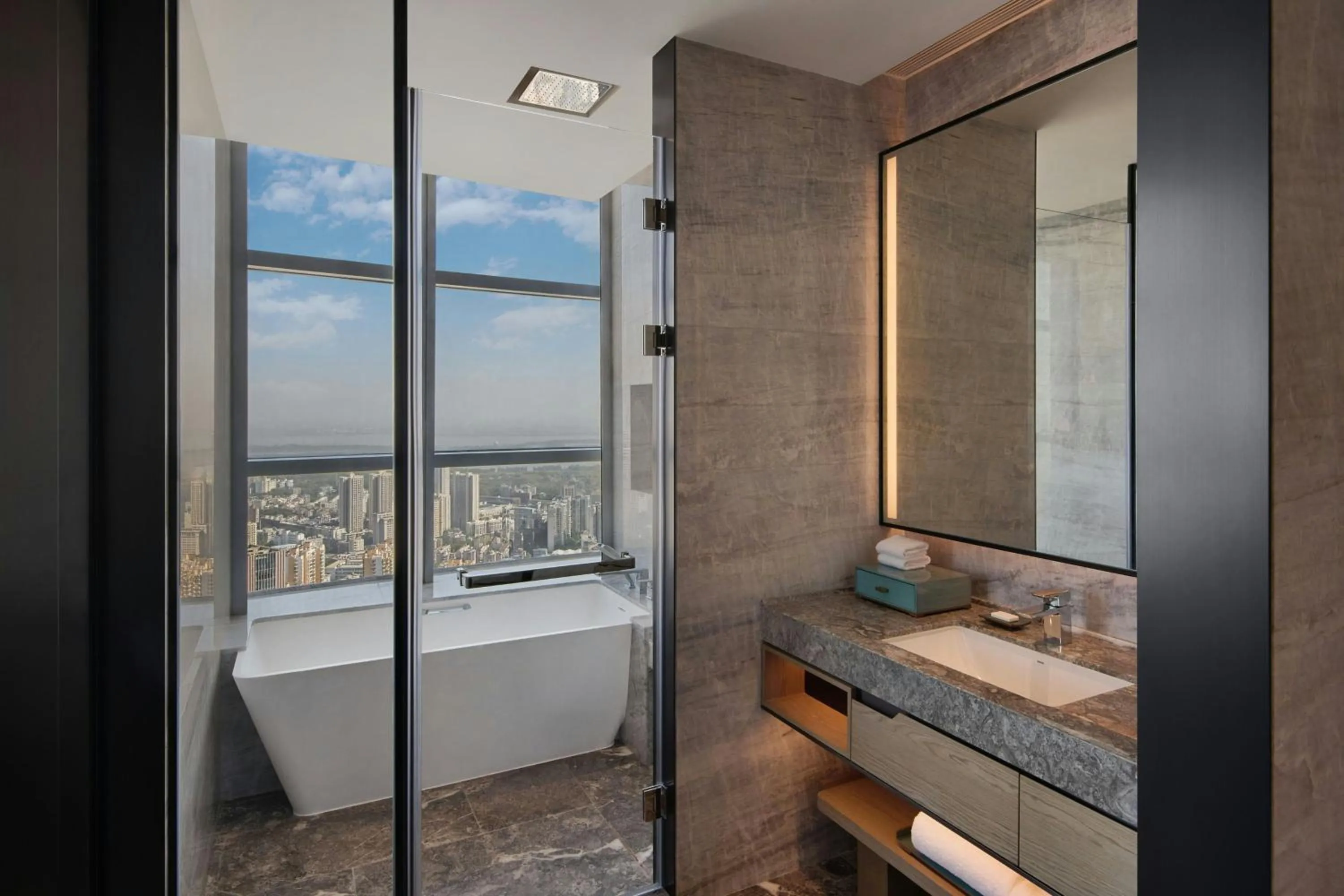 Photo of the whole room in Wuhan Marriott Hotel Wuchang