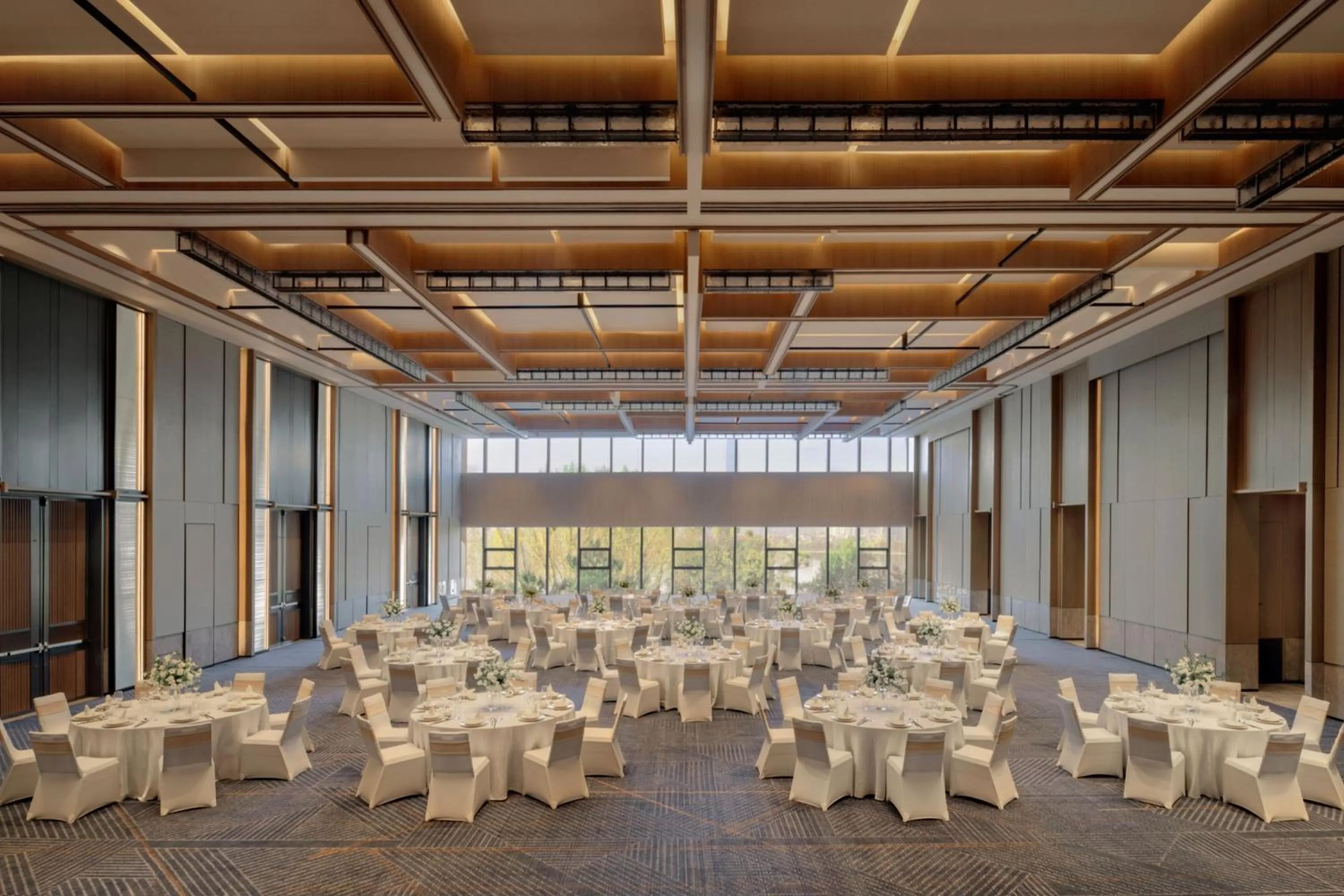 Banquet/Function facilities in Wuhan Marriott Hotel Wuchang