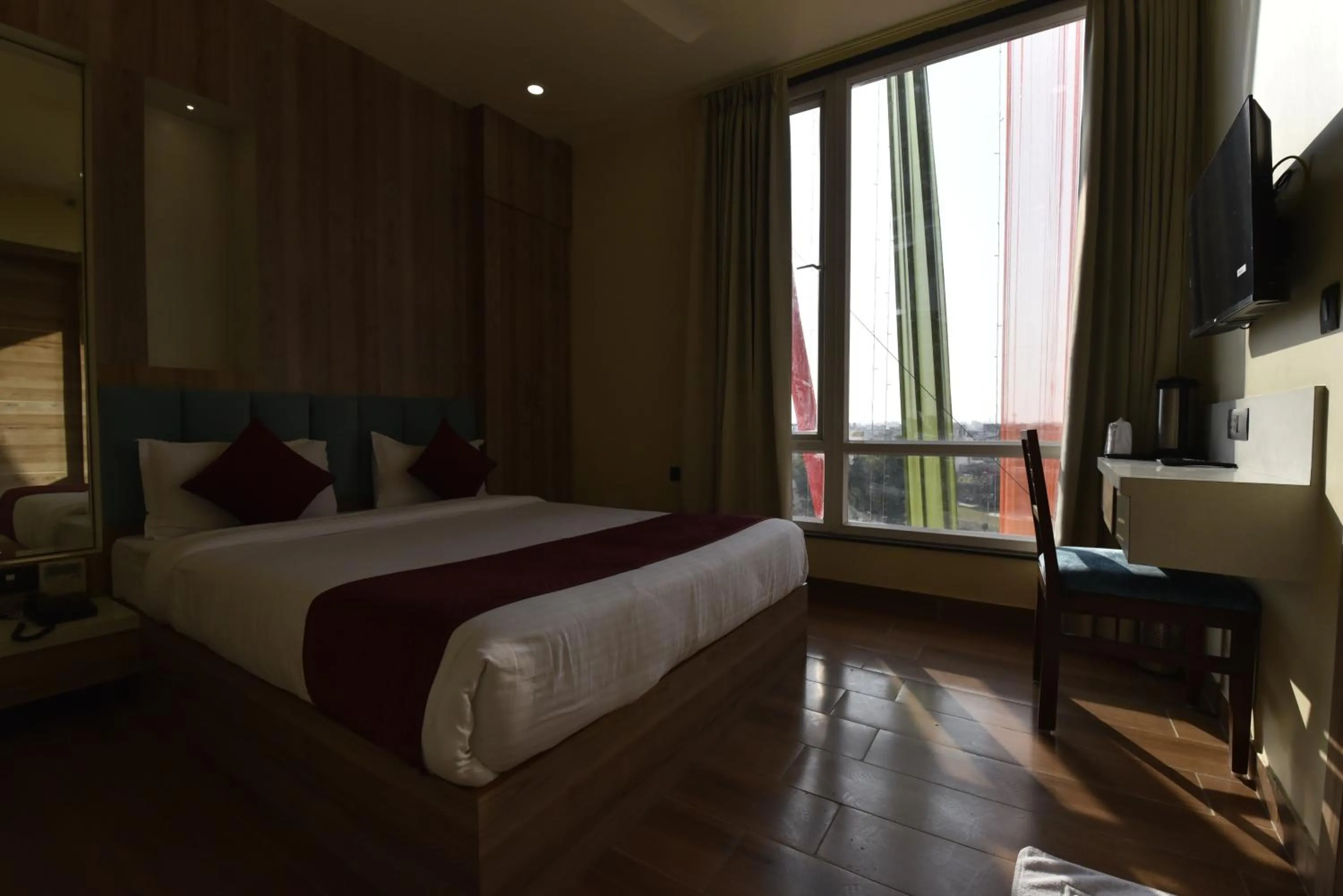 Bedroom in Hotel Anju Shree Inn-Near Jaipur Airport Terminal 1