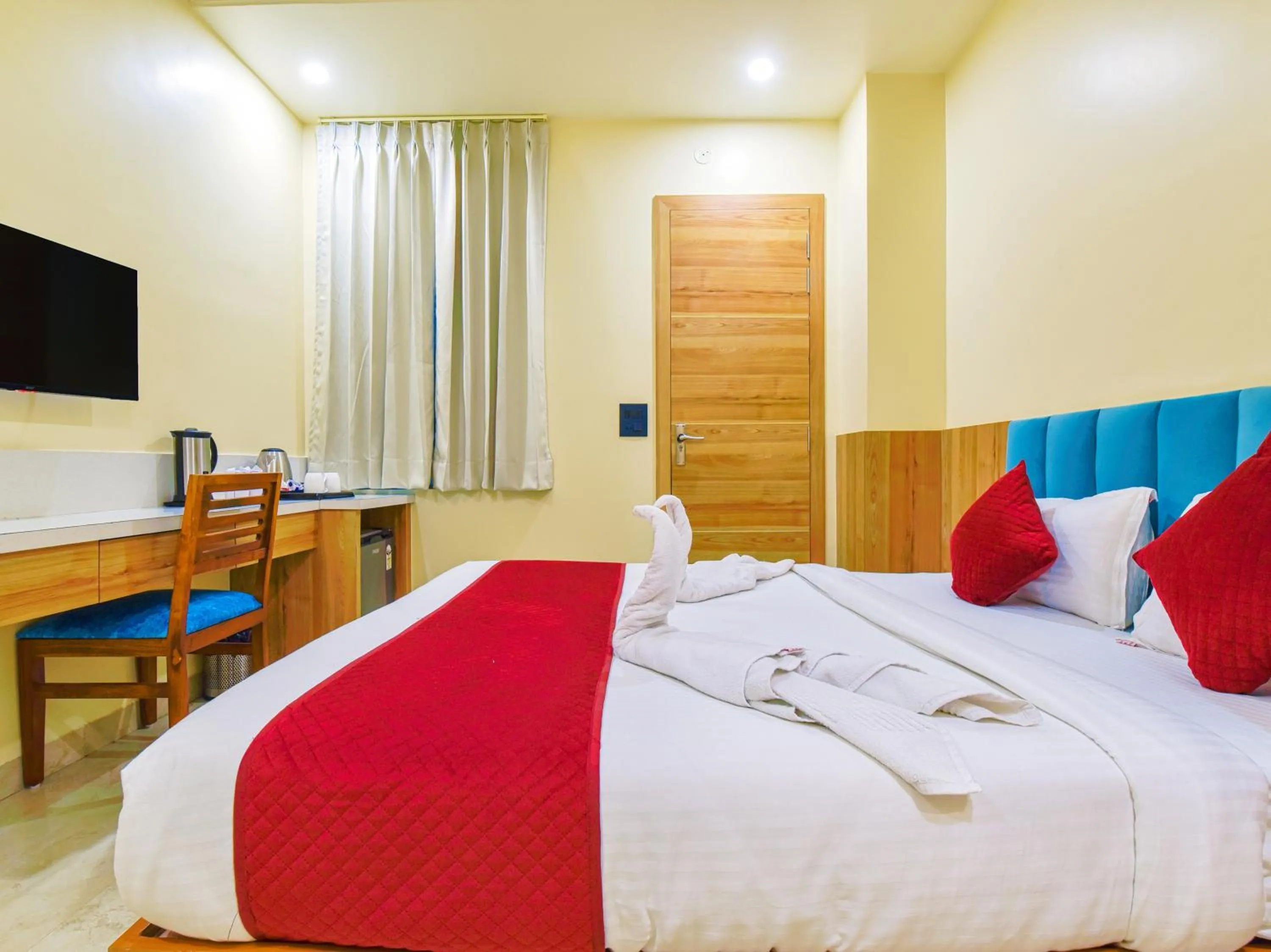 Bedroom in Hotel Anju Shree Inn-Near Jaipur Airport Terminal 1