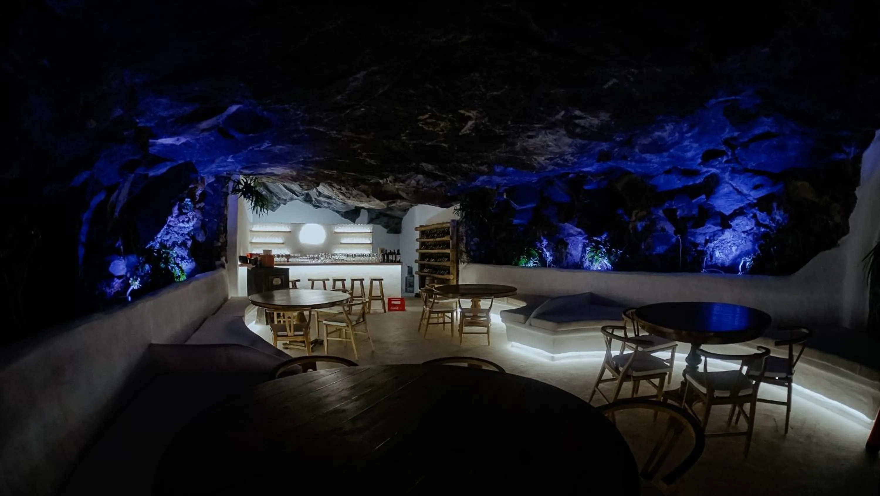 Evening entertainment in Boutique Eco Hotel Costa Mágica