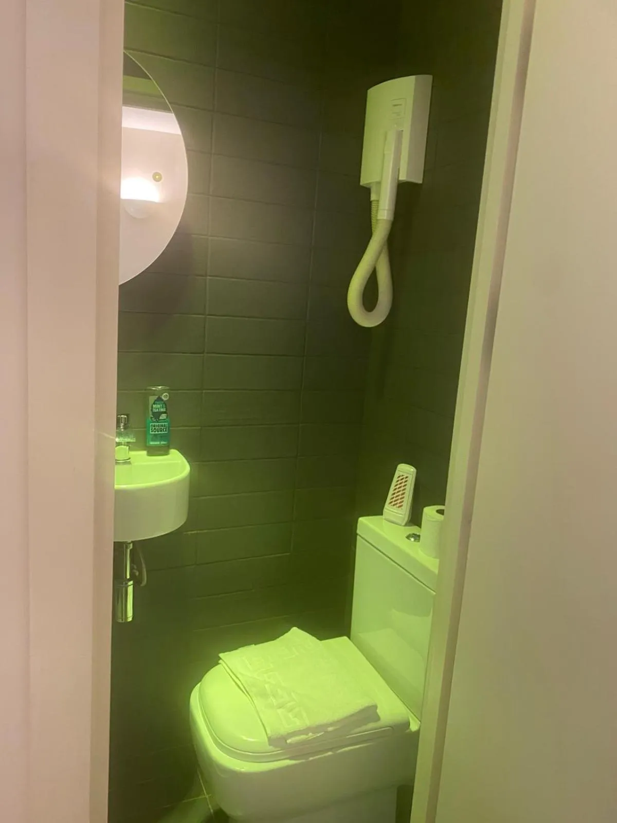 Toilet in Exhibition Court Hotel 4