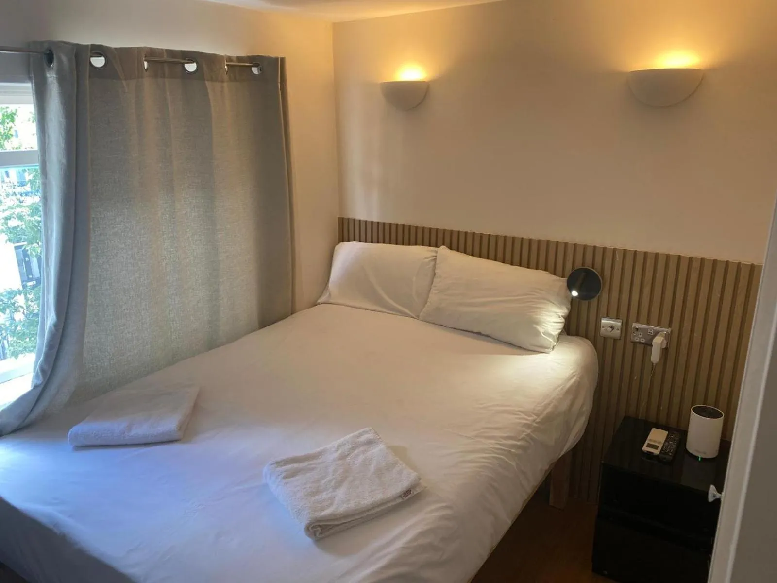 Bed in Exhibition Court Hotel 4