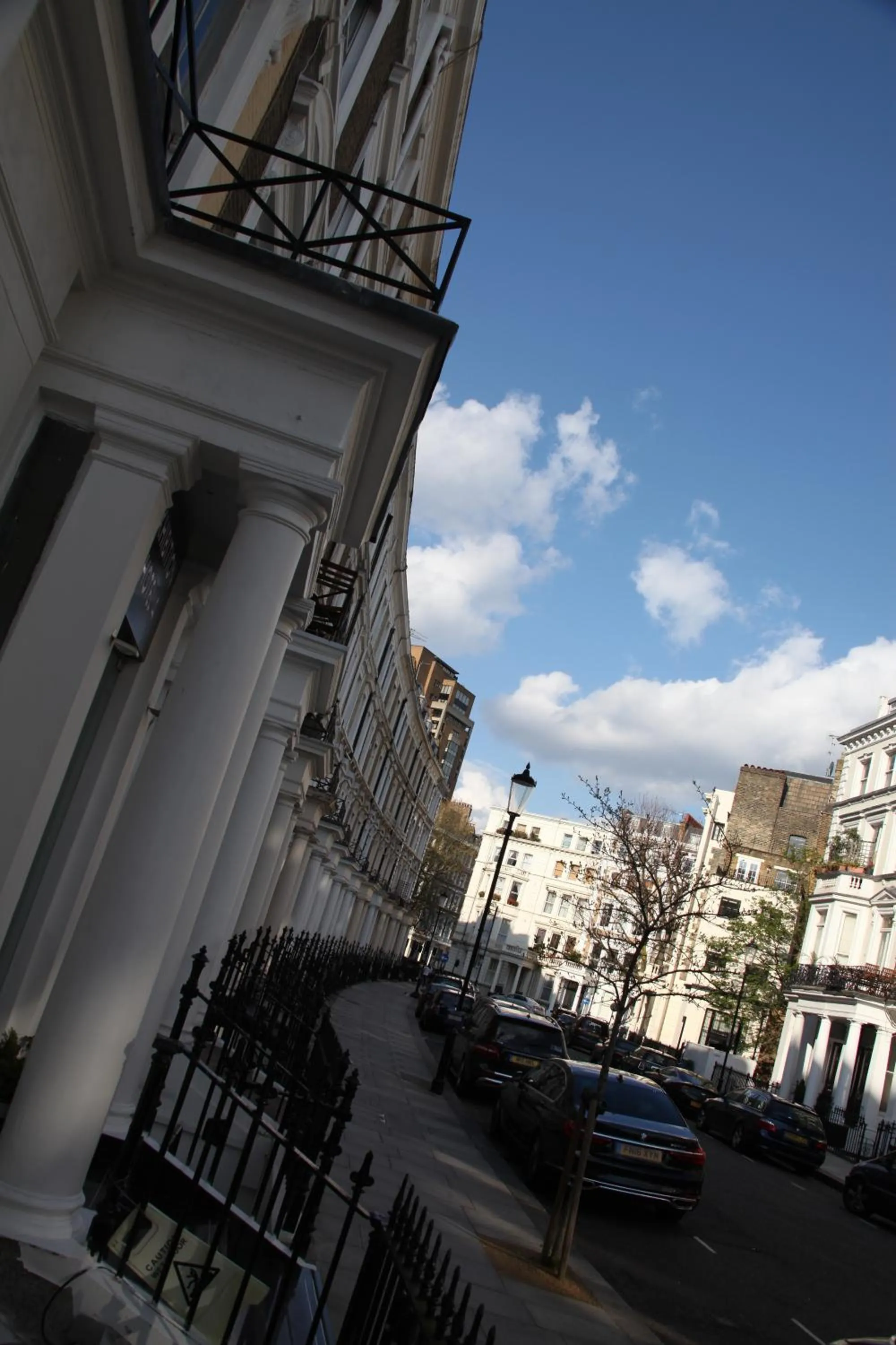 Day in Exhibition Court Hotel 4