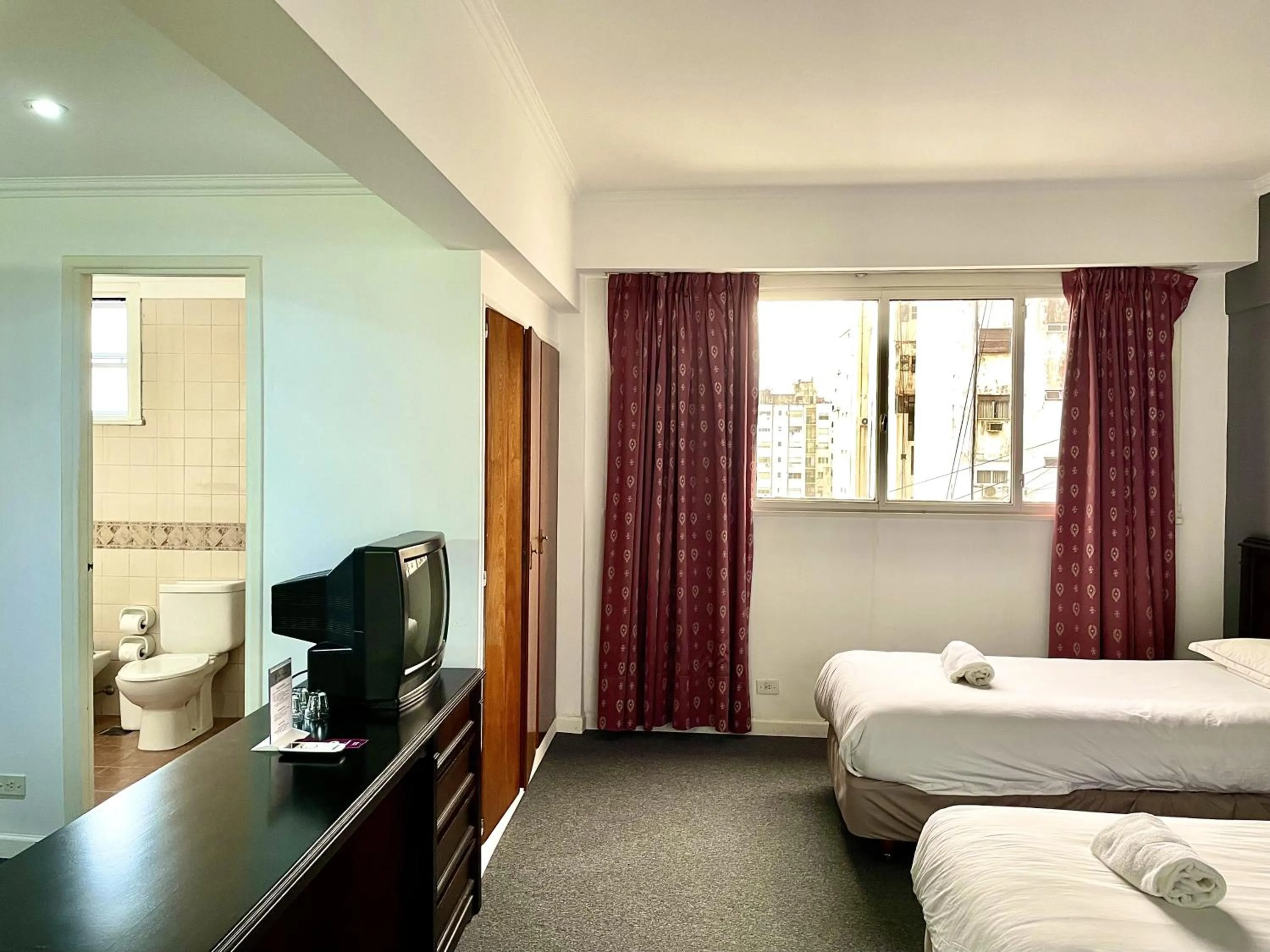 Photo of the whole room, Bed in Hotel BA Congreso