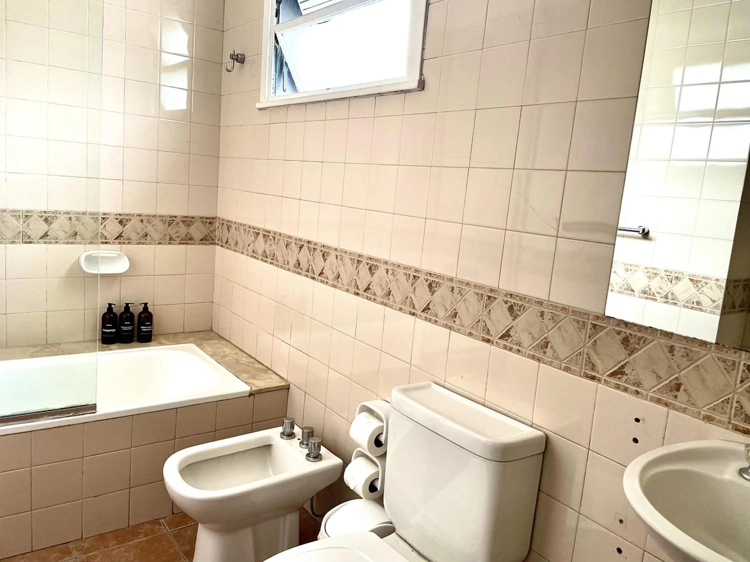 Toilet in Hotel BA Congreso