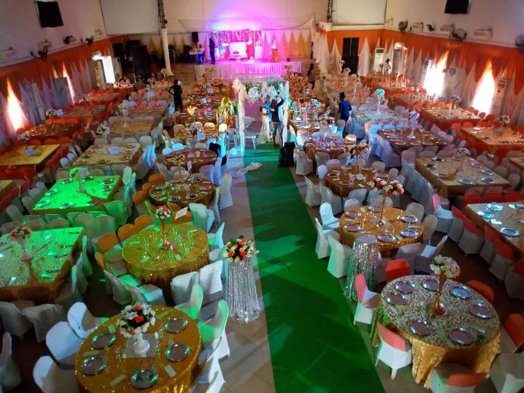 wedding in BEN AUTO Hotel